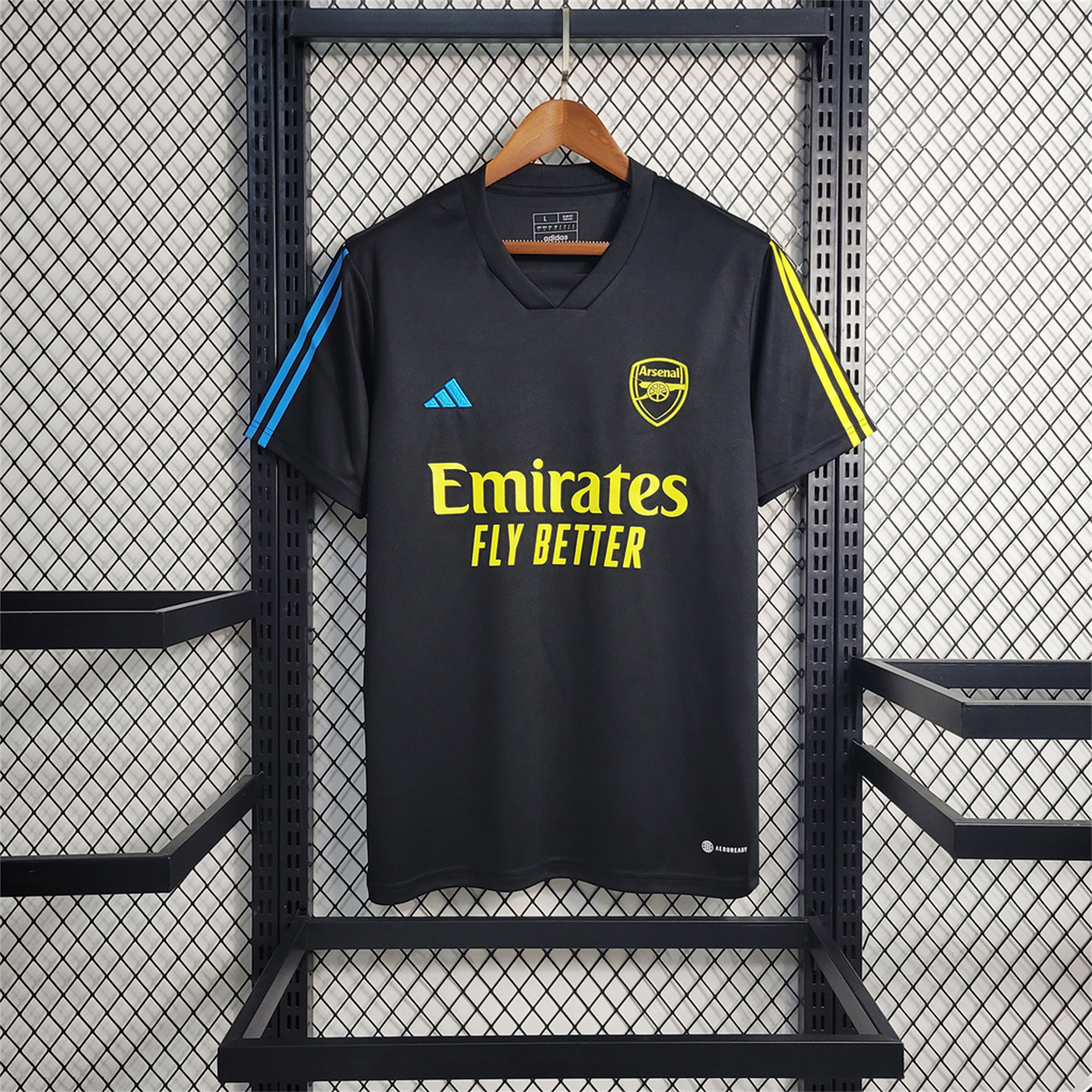 Arsenal Black 23/24 Training Shirt - Fans Version - SOCCERDEALSHOP