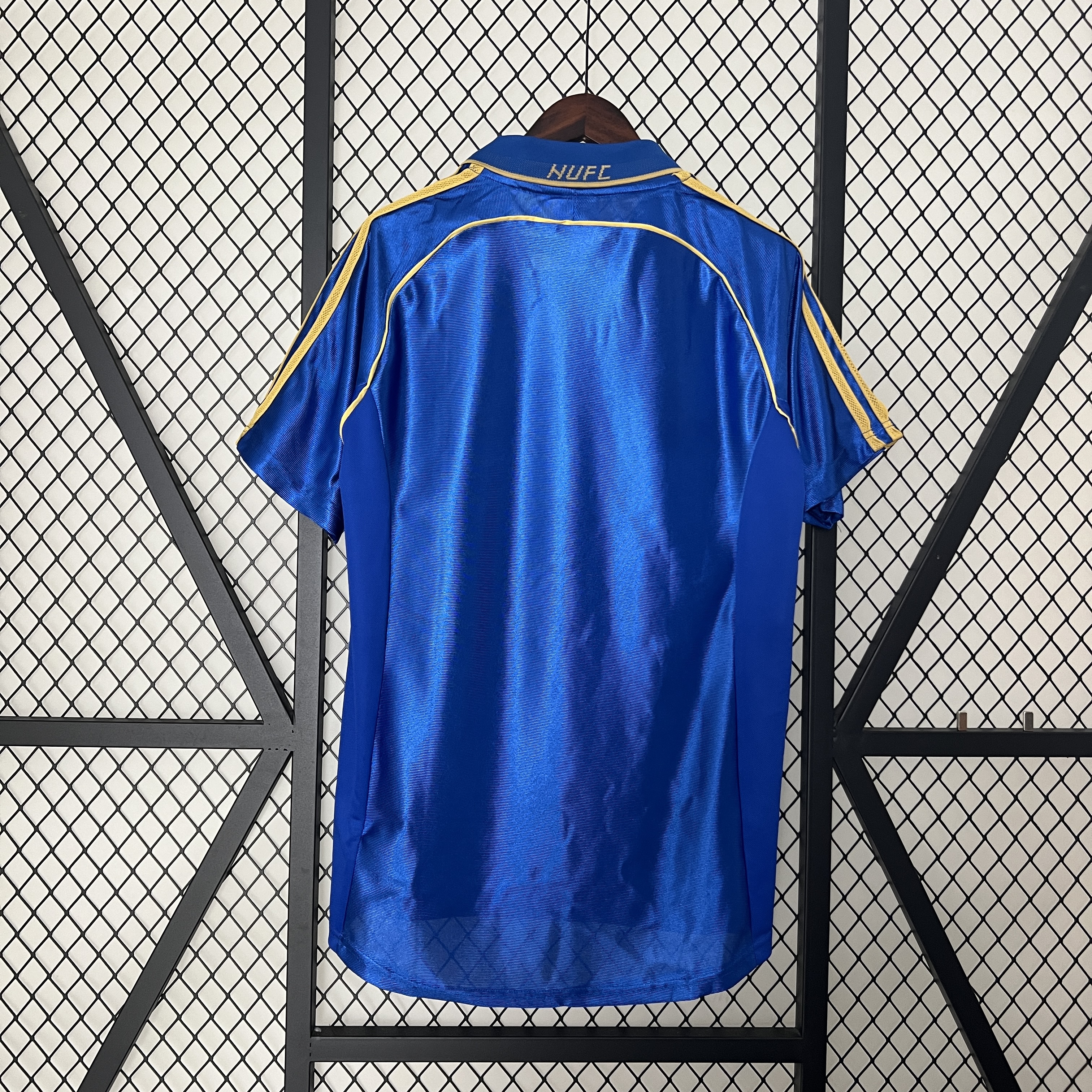 Retro Newcastle United 1998-99 Away Stadium Jersey - SOCCERDEALSHOP