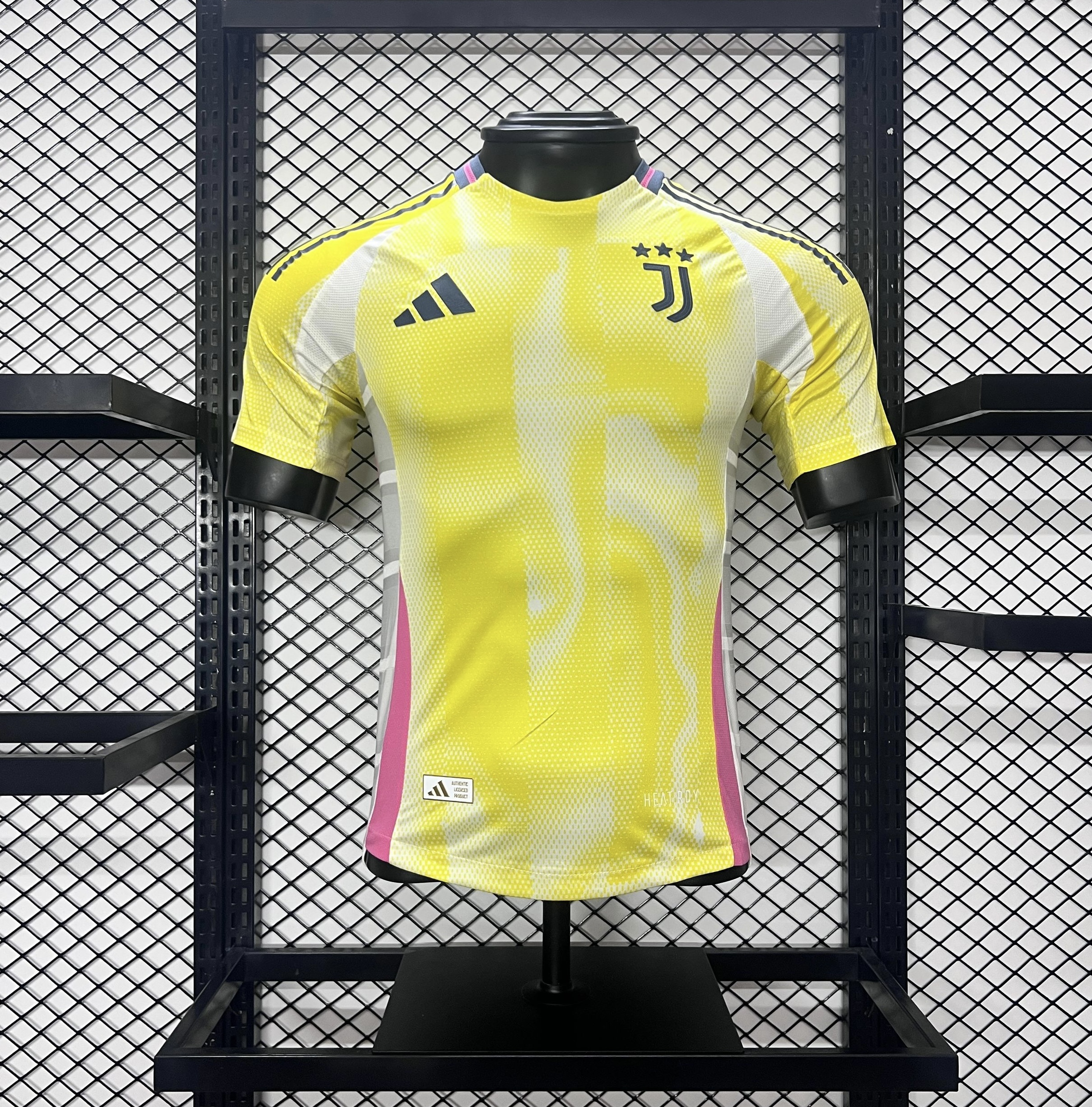Juventus 24-25 Away Jersey - Player Version - SOCCERDEALSHOP