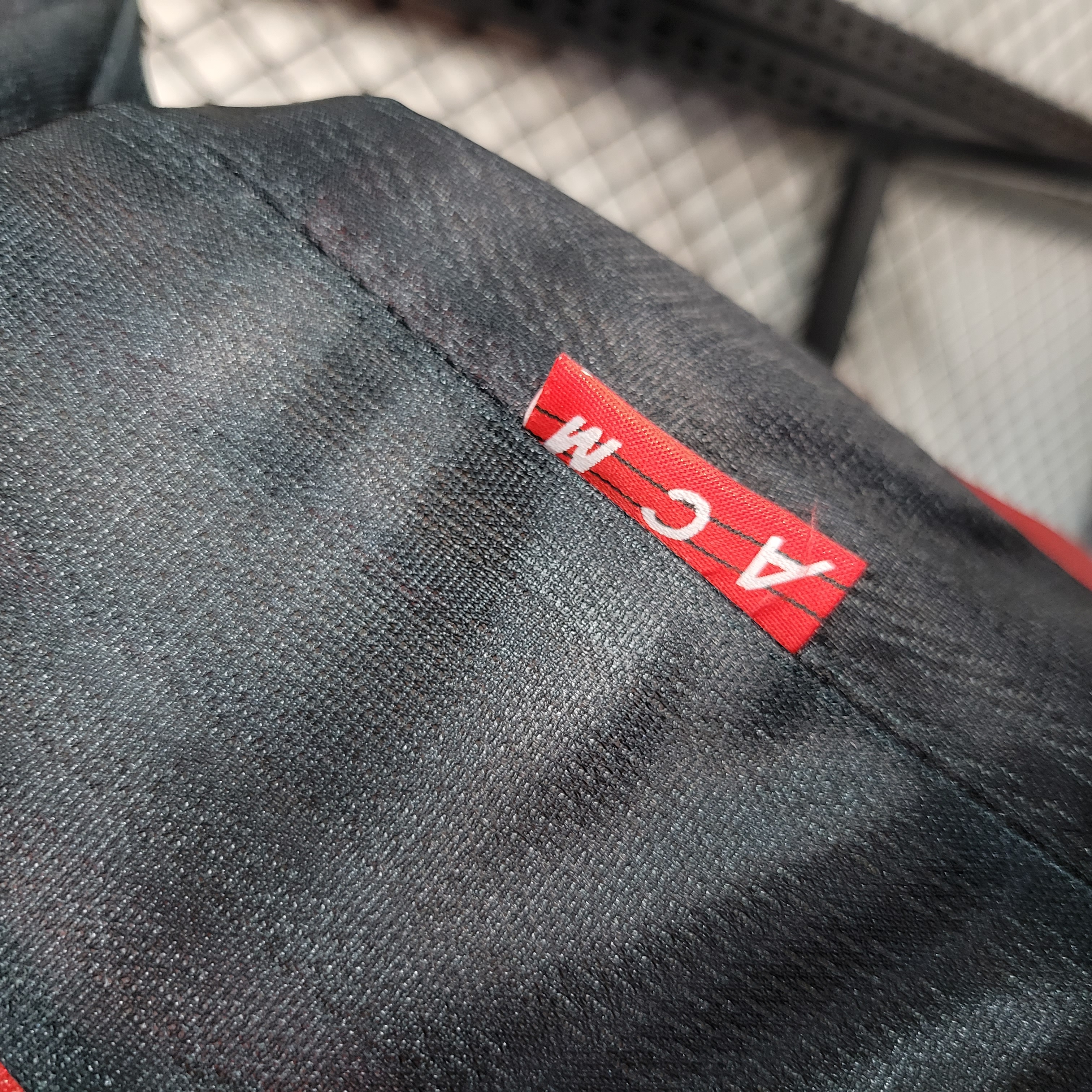 Retro AC Milan 98-99 Home Stadium Jersey - SOCCERDEALSHOP