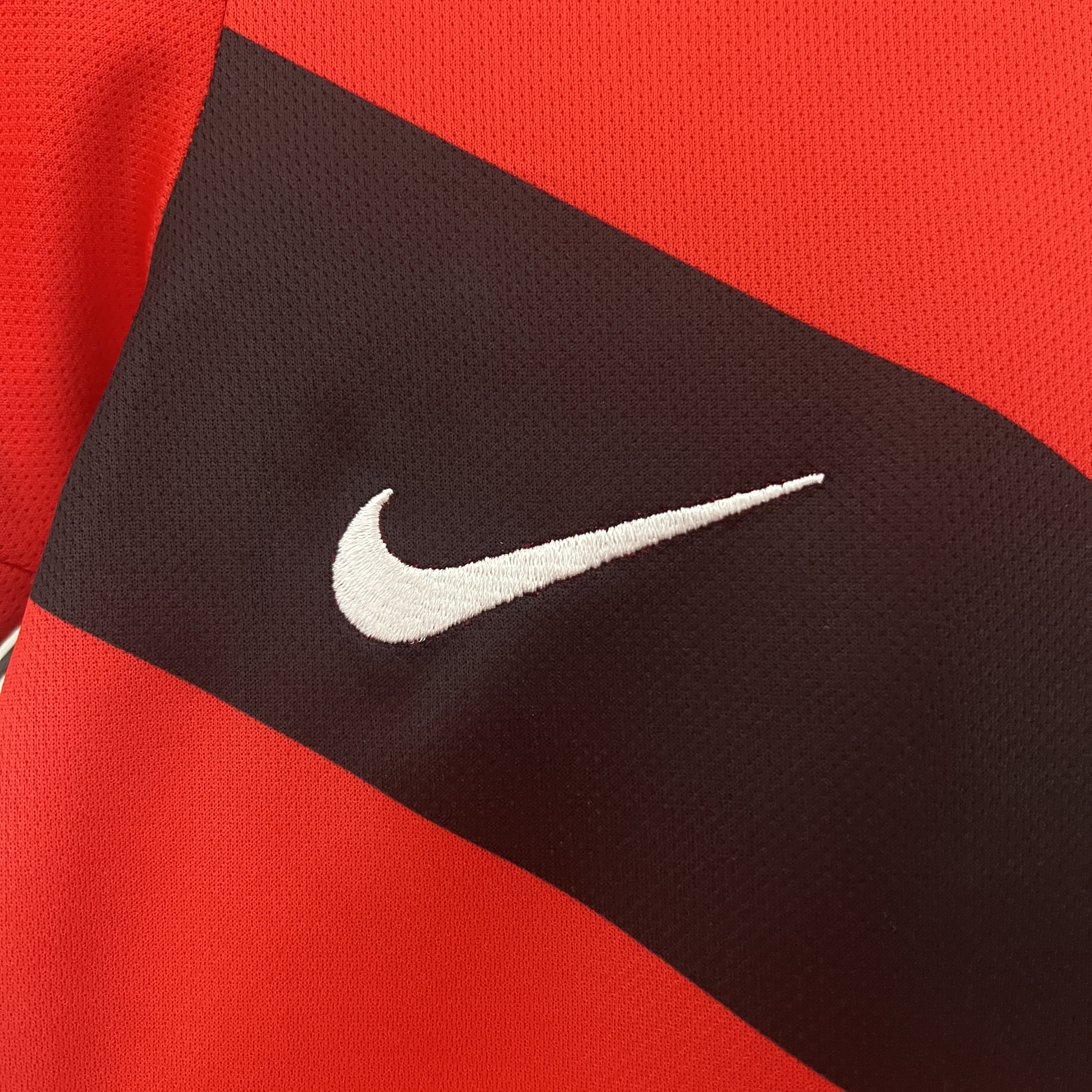 Manchester United Retro 2009-10 Home Stadium Kids Kit - SOCCERDEALSHOP