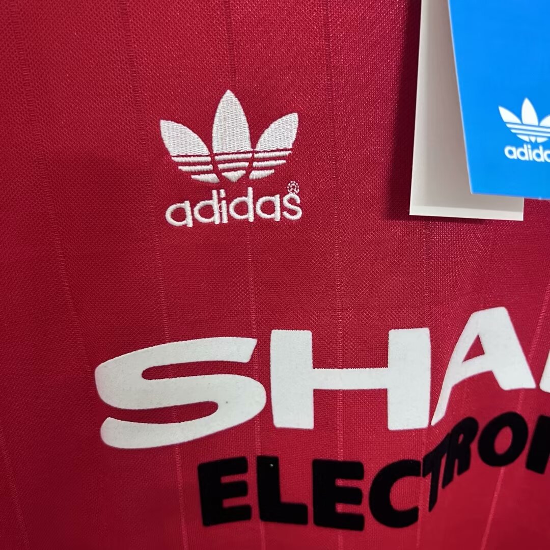 Manchester United Retro 82-83 Home Long Sleeve Jersey - SOCCERDEALSHOP