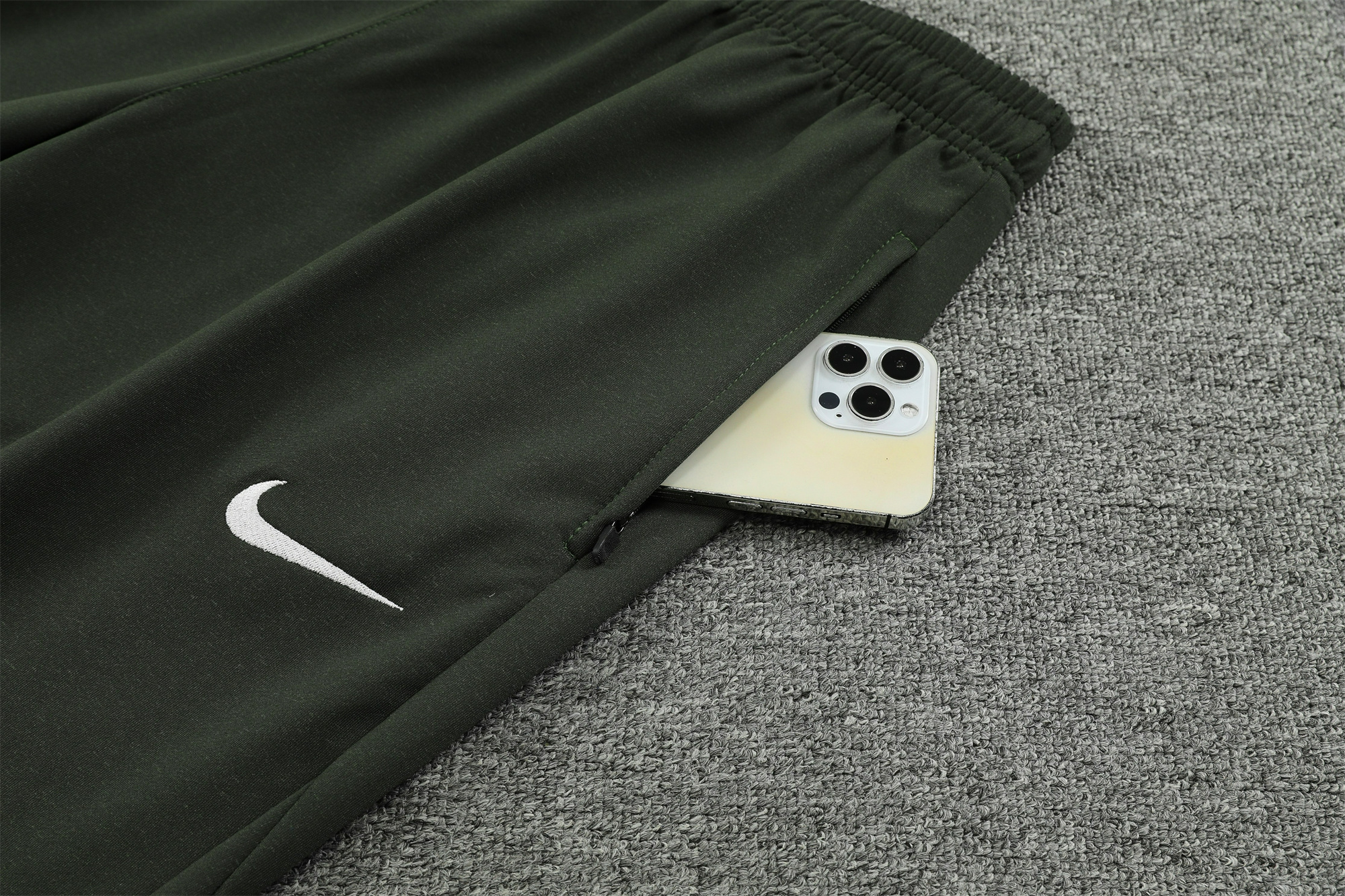 B.A.R.S.A 23-24 Men's Training Hoodie + Pants - Green - SOCCERDEALSHOP