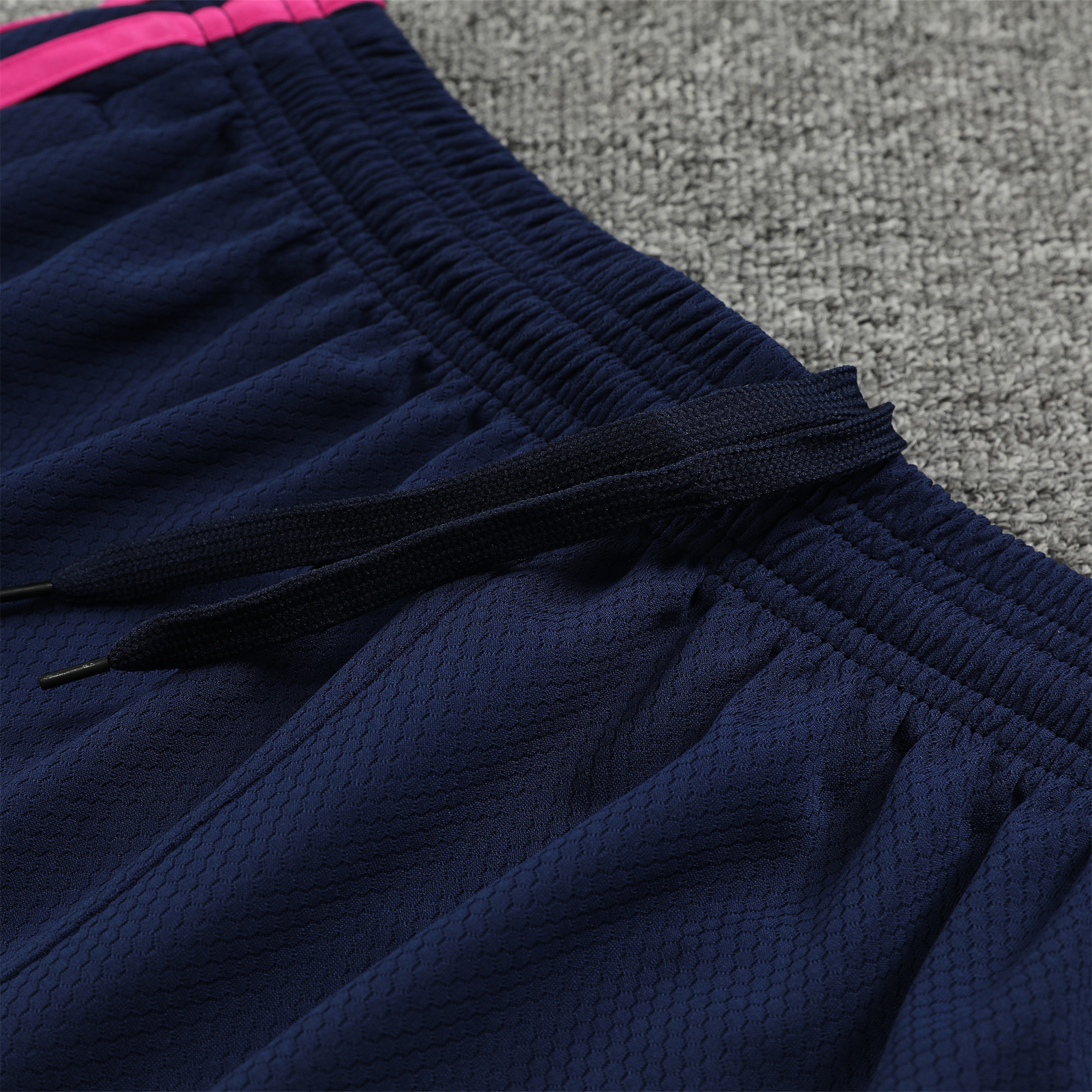 Arsenal 23-24 Player Vest Training Set White Pink - SOCCERDEALSHOP