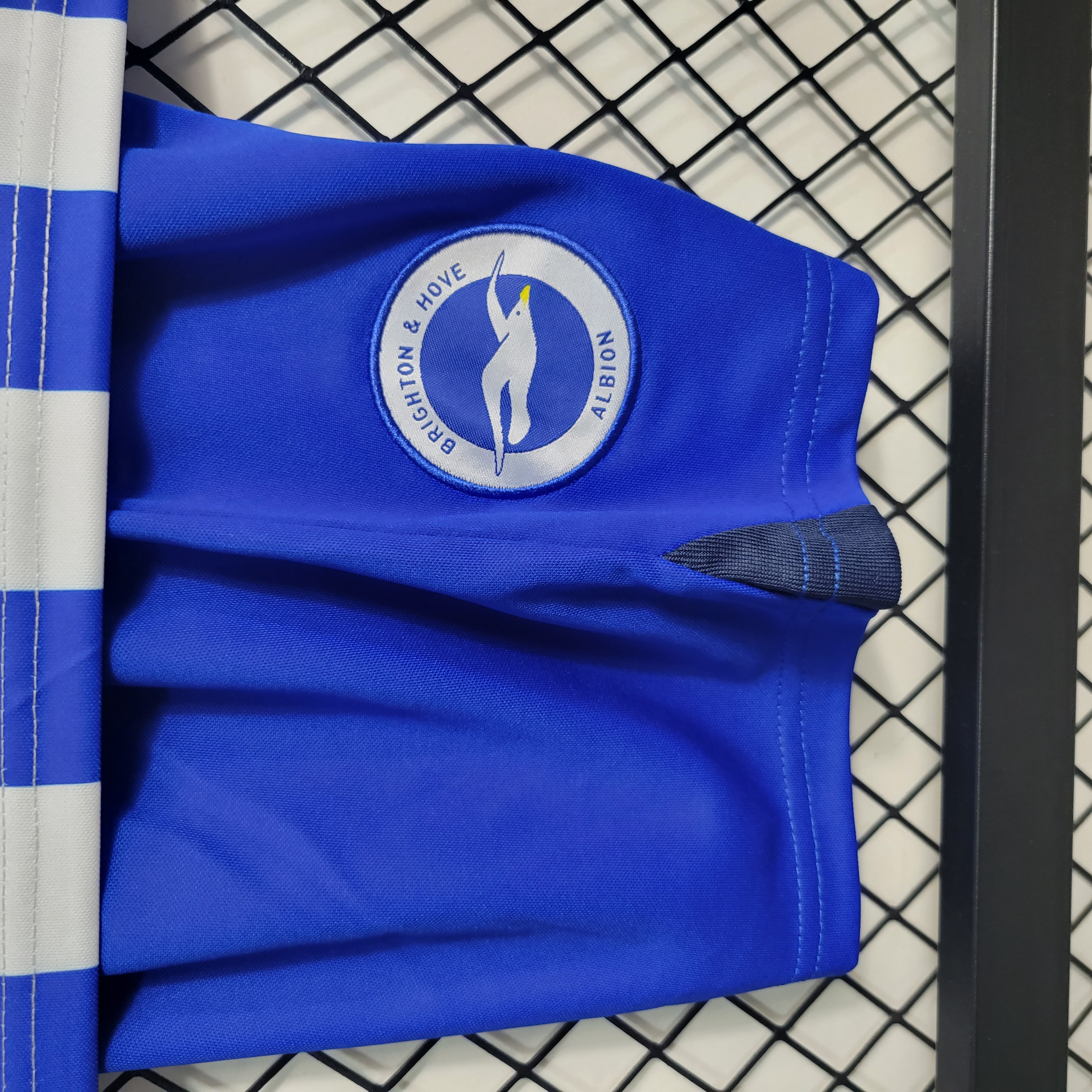 B.r.i.g.h.t.o.n 23-24 Home Kids Kit - SOCCERDEALSHOP