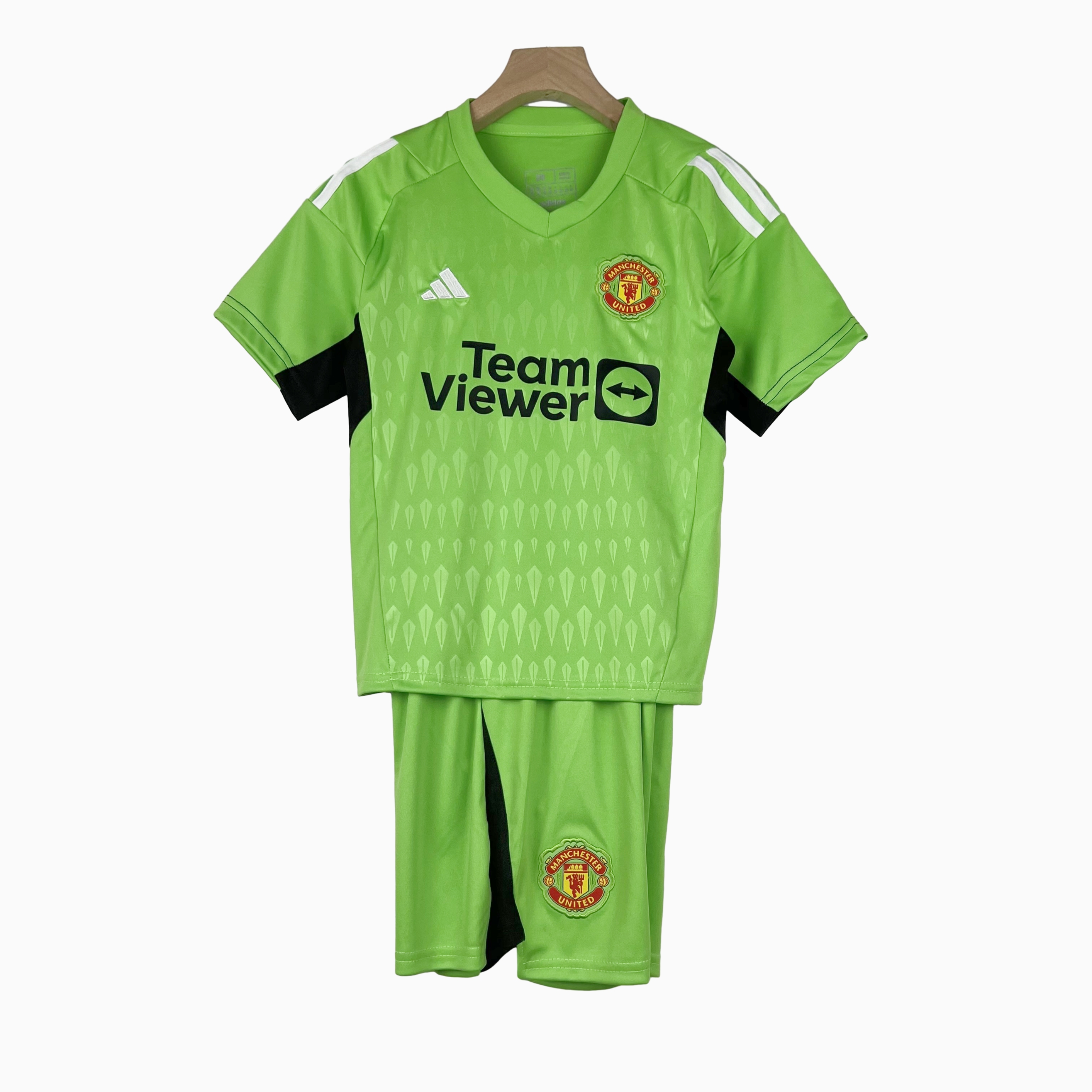 Manchester United 23-24 Green Goalkeeper Kids Kit - SOCCERDEALSHOP