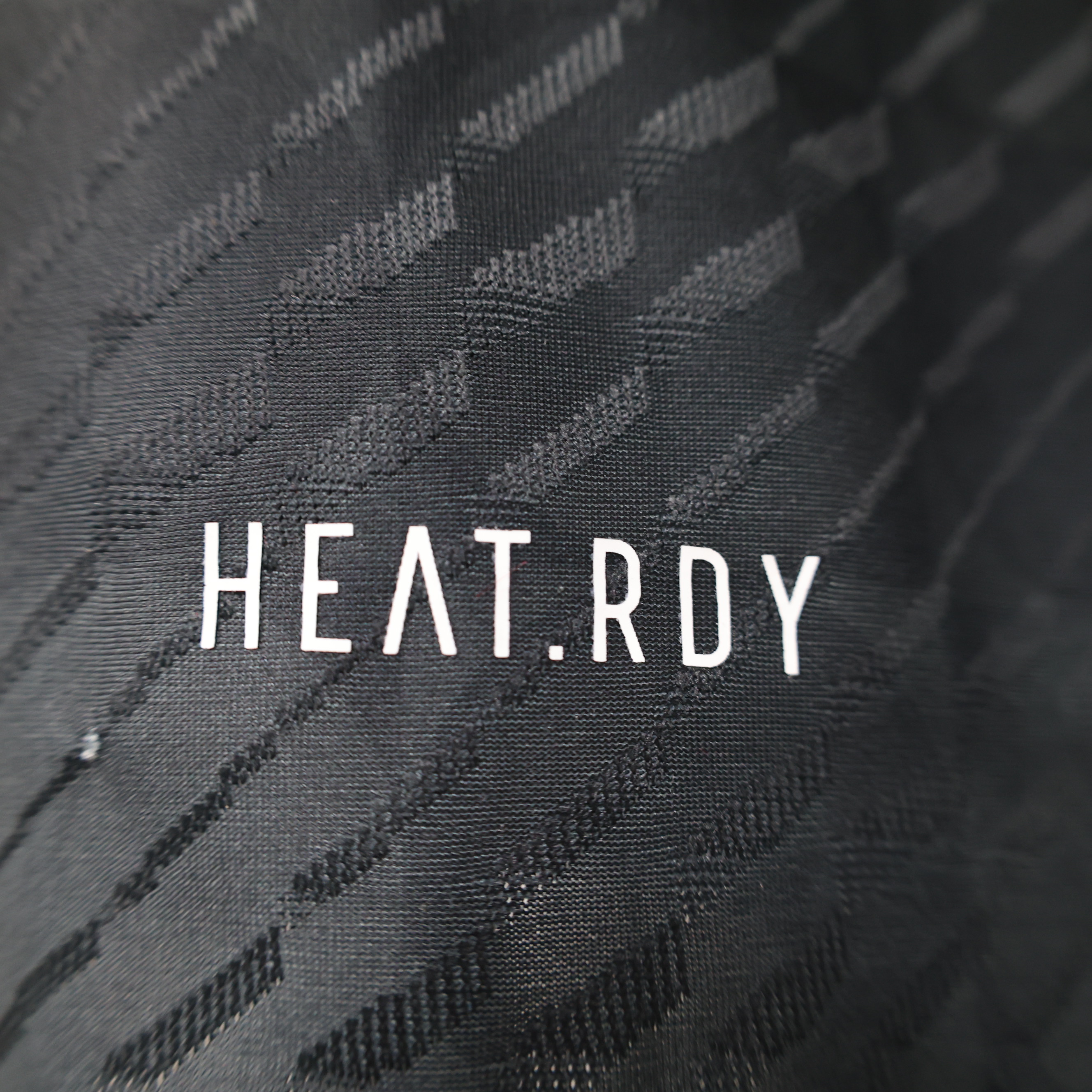 Manchester United 23-24 LOVE UNITES Pre-match Jersey - Player Version - SOCCERDEALSHOP