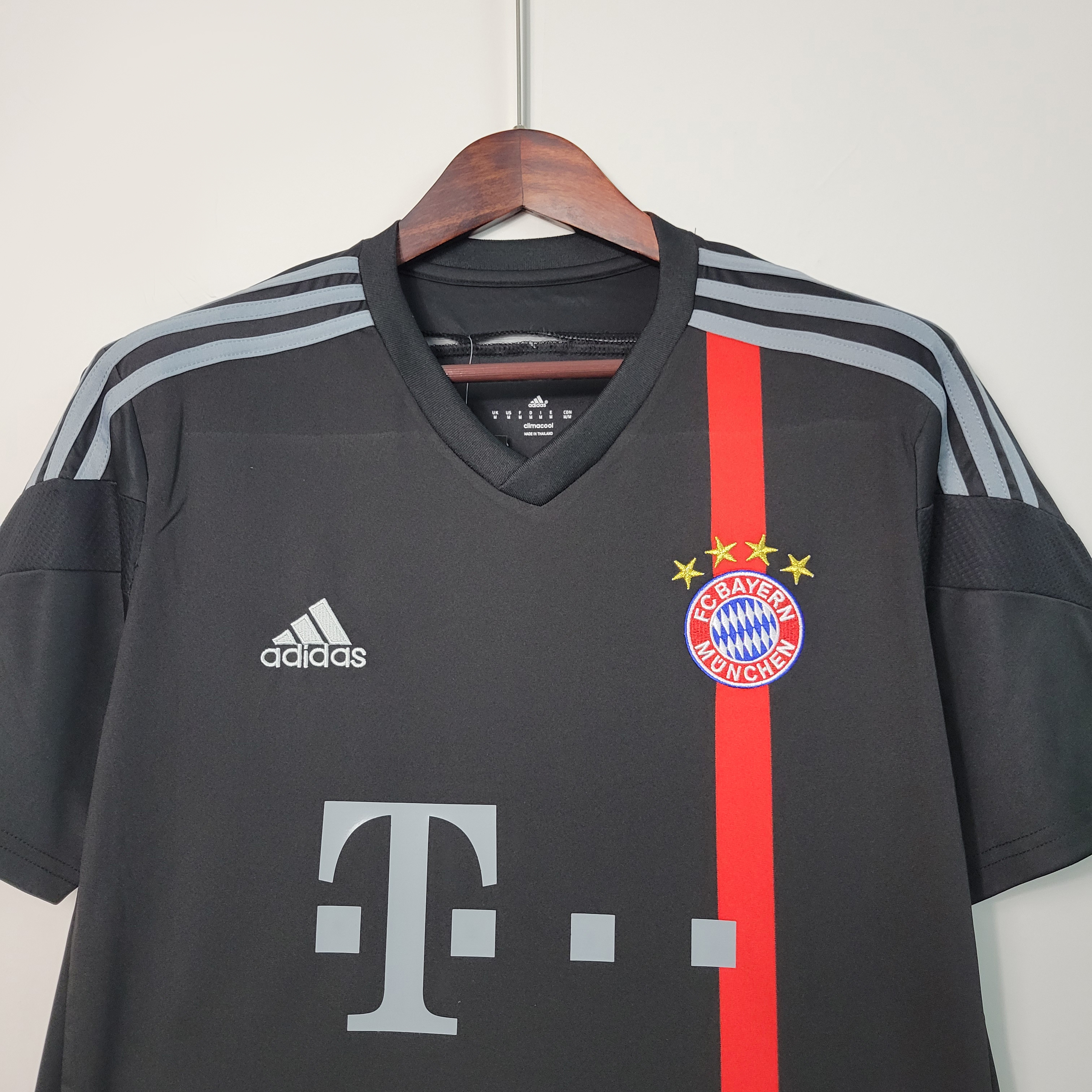 Retro Bayern Munich 14-15 Third Jersey - SOCCERDEALSHOP