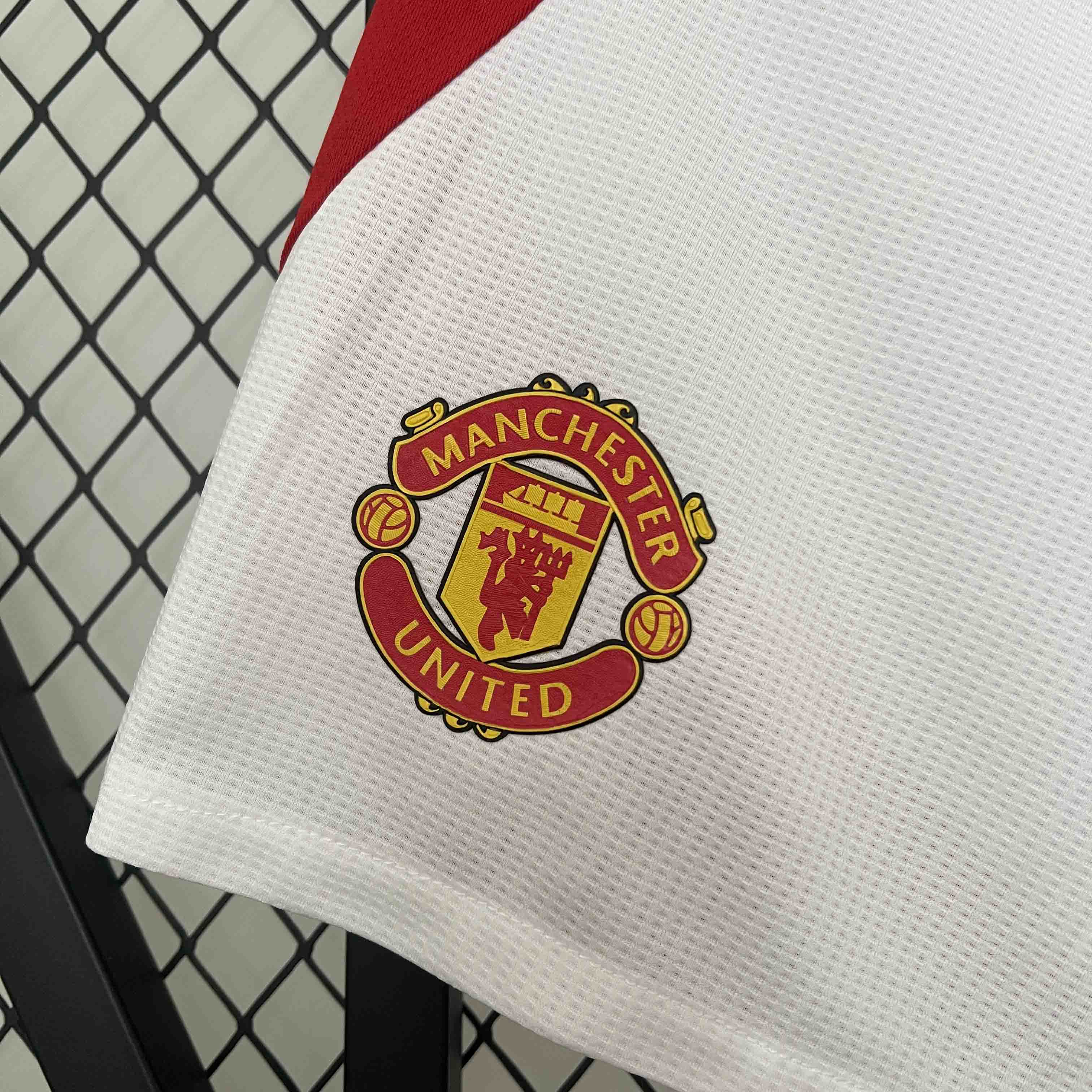 Manchester United 2024-25 Home Shorts - Player Version - SOCCERDEALSHOP