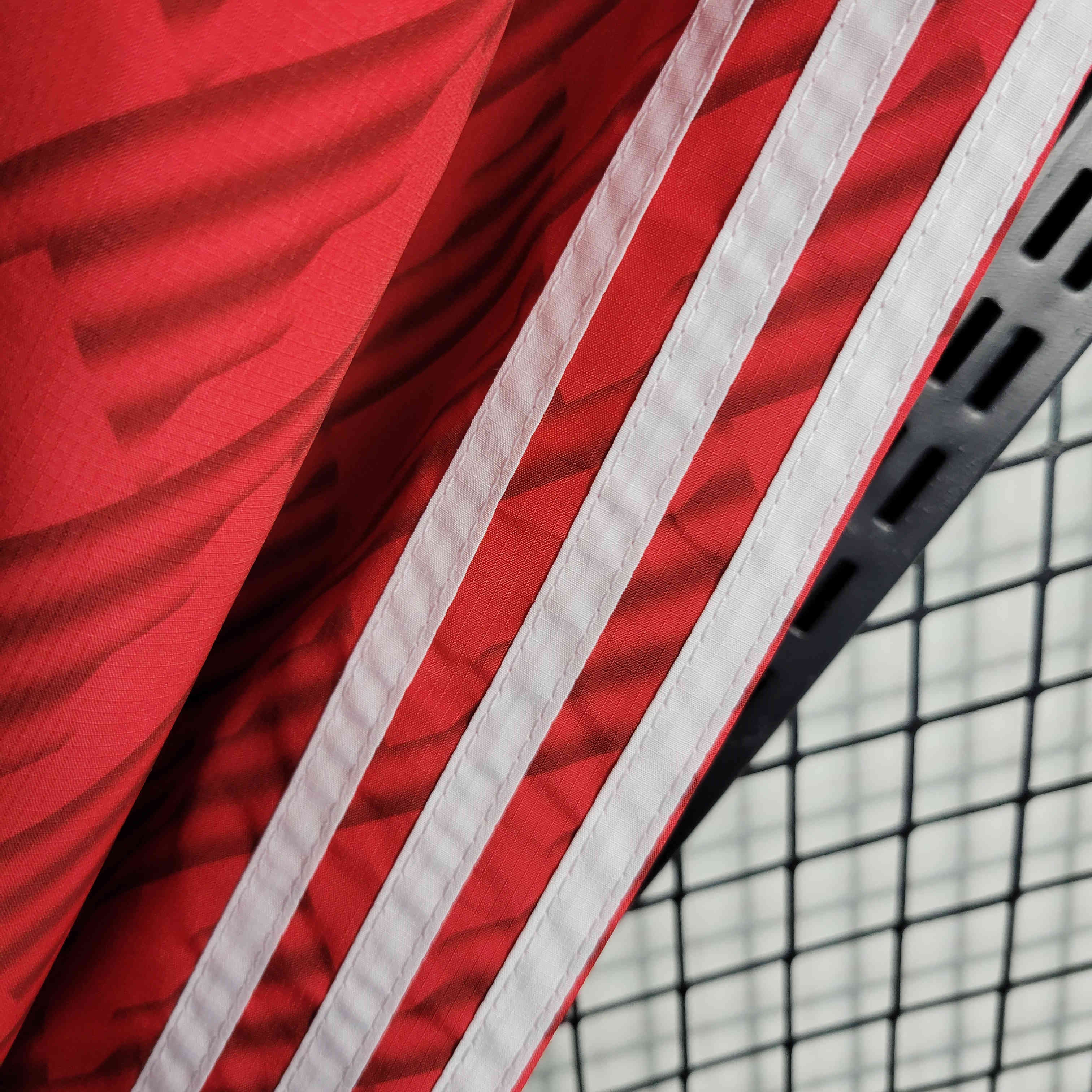 23-24 Manchester United Red Windbreaker - SOCCERDEALSHOP