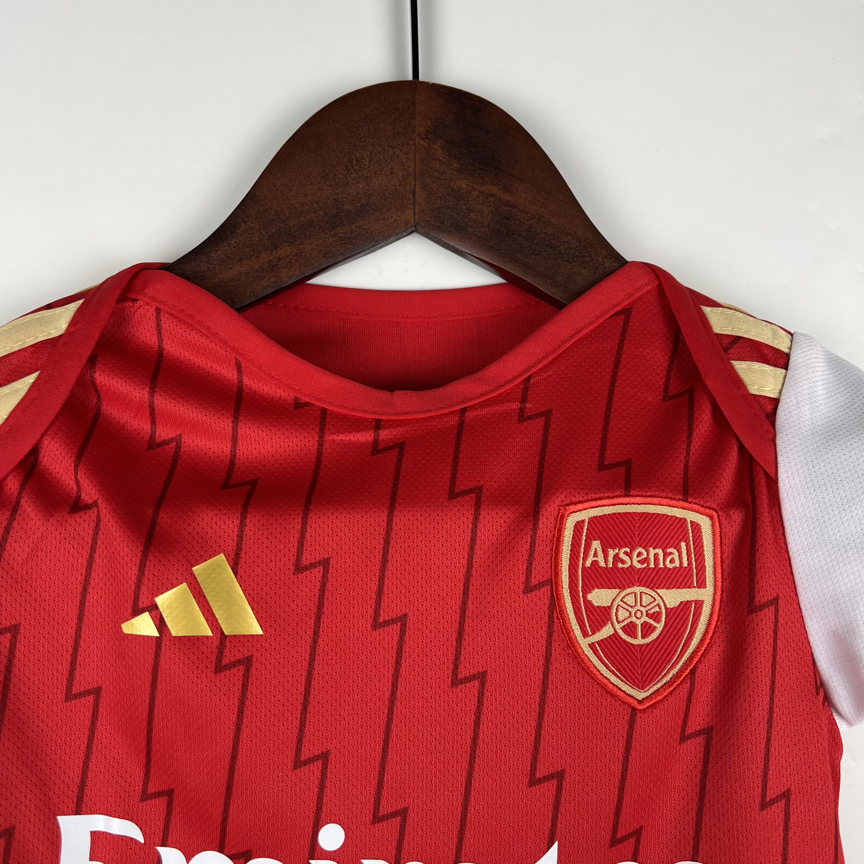 Arsenal 23-24 Home Stadium Baby Crawling Suit - SOCCERDEALSHOP