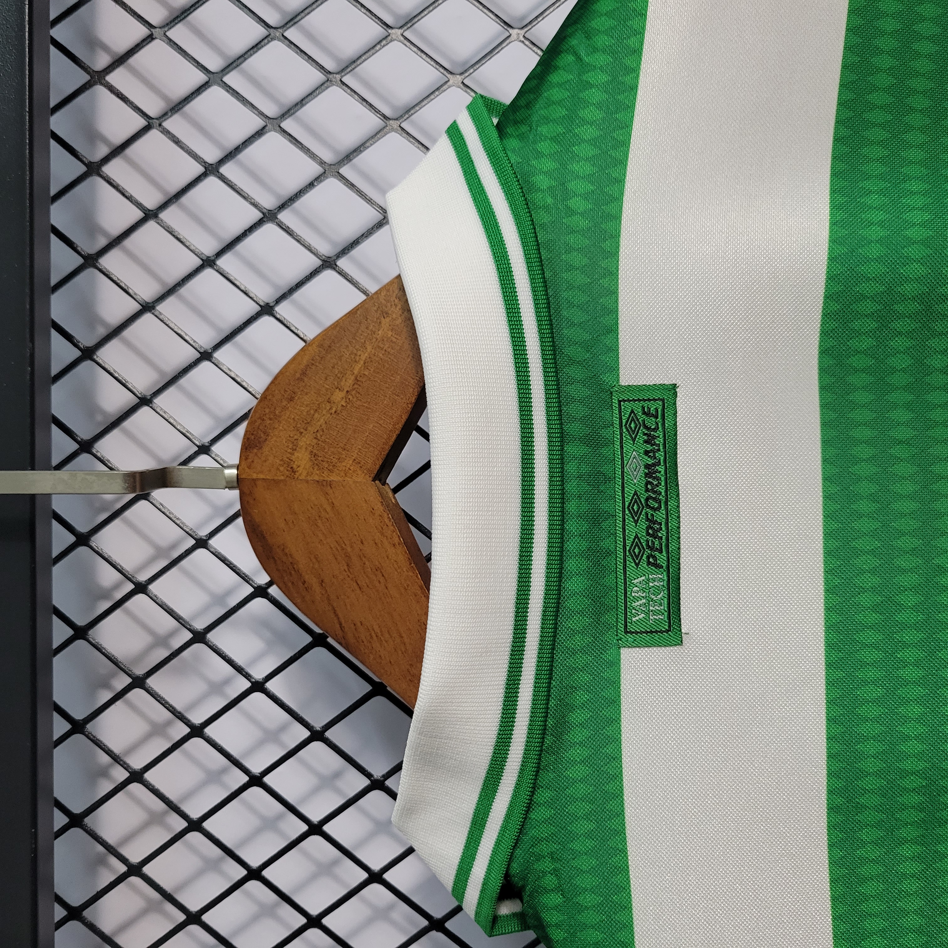 Retro Celtic 1998-99 Home Stadium Jersey - SOCCERDEALSHOP