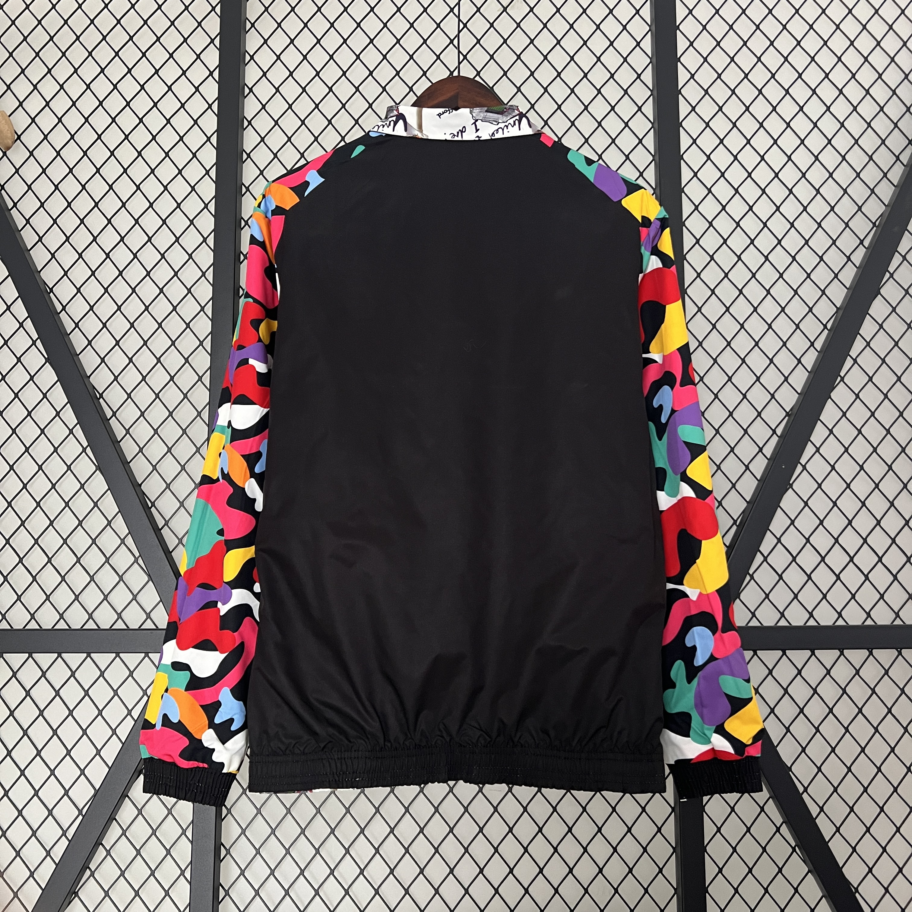 Manchester United 23-24 Double Sided Windbreaker - Graffiti Style - SOCCERDEALSHOP