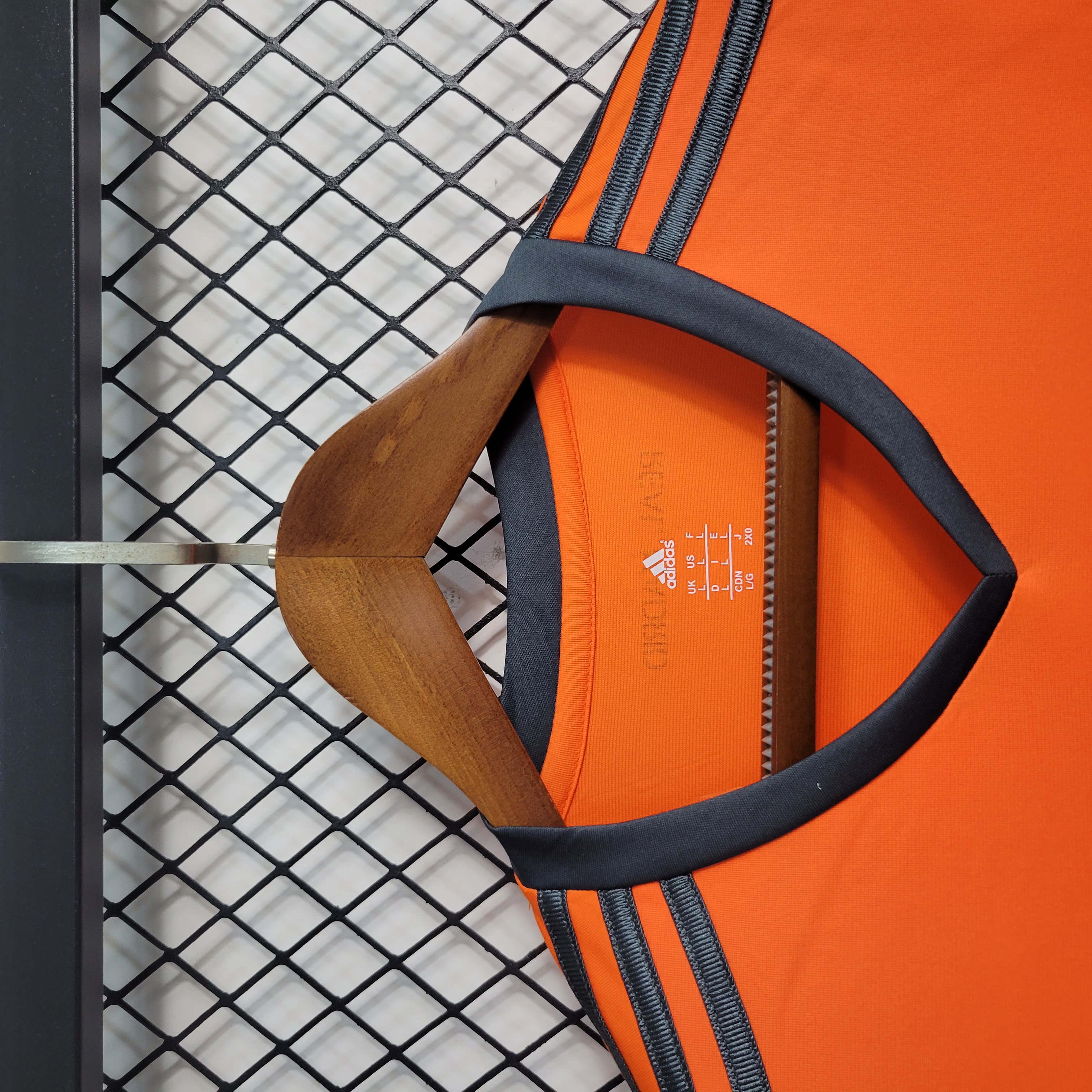 Retro Real Madrid 13-14 Third Jersey - SOCCERDEALSHOP