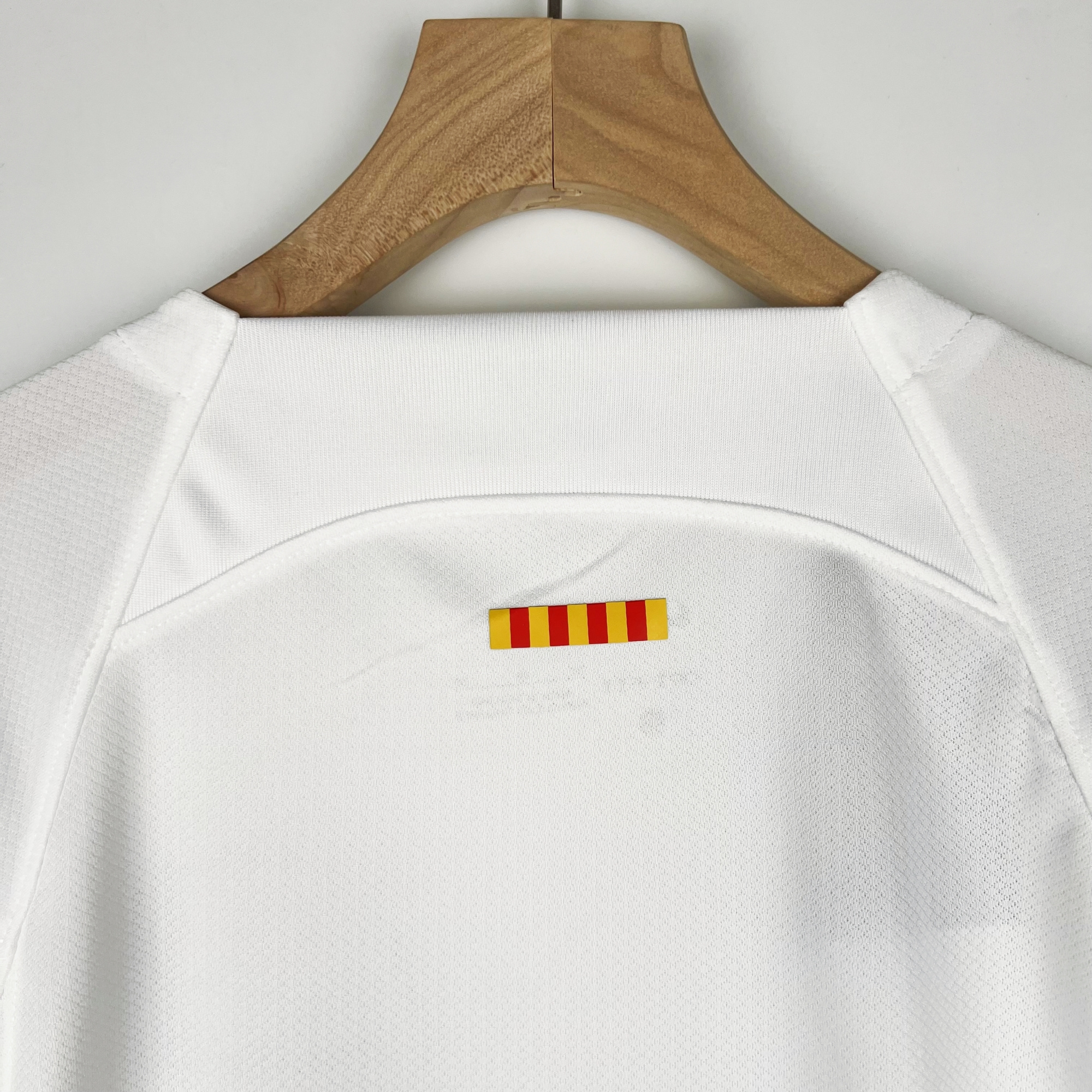 B.A.R.S.A 23-24 Away Kids Kit - SOCCERDEALSHOP