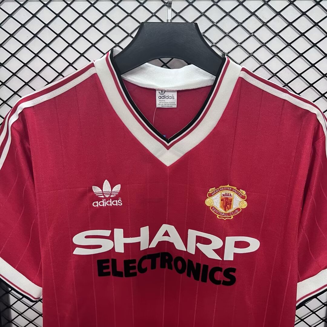 Manchester United Retro 82-83 Home Stadium Jersey - SOCCERDEALSHOP