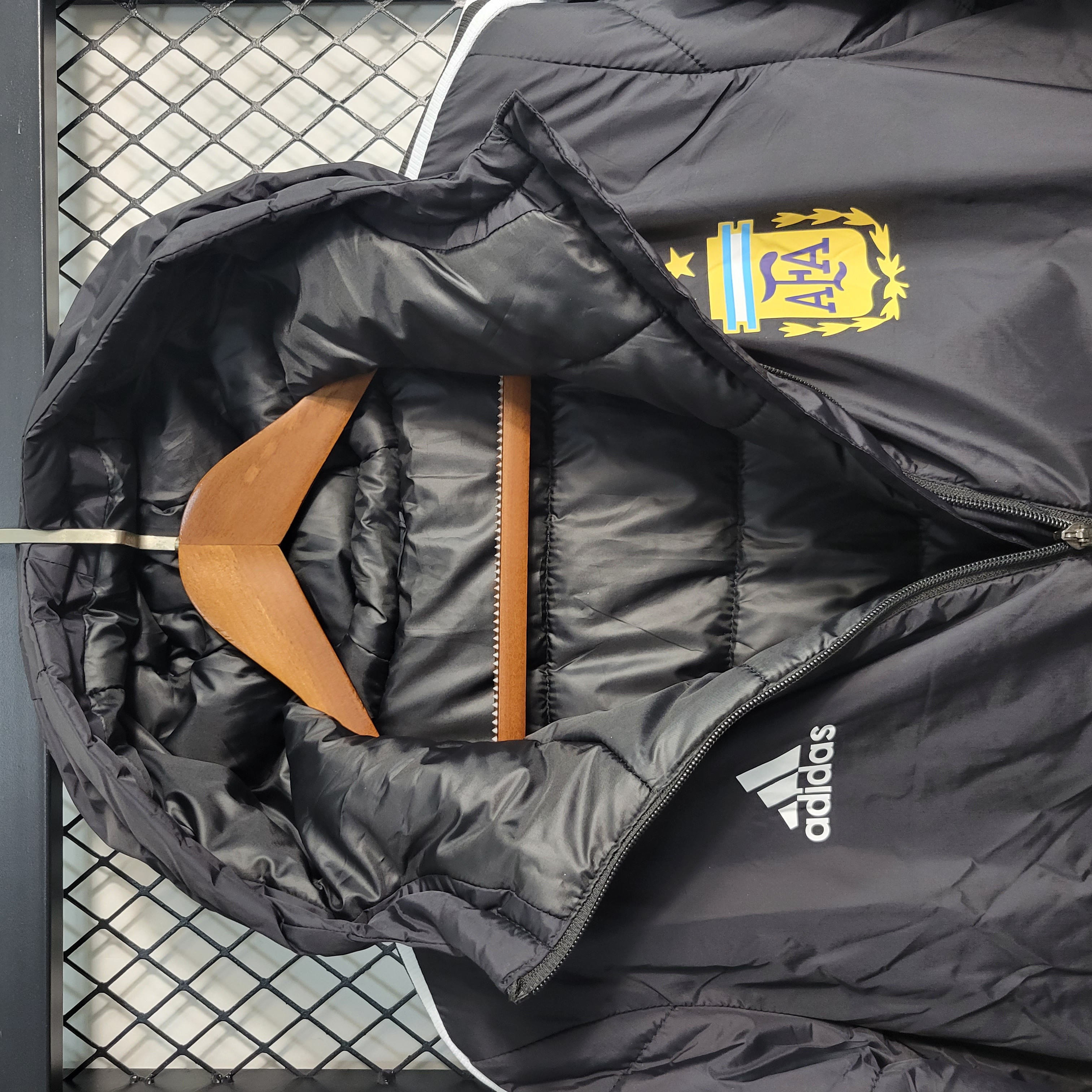 Argentina 23-24 Men's Hooded Thermal Cotton Jacket - Black - SOCCERDEALSHOP