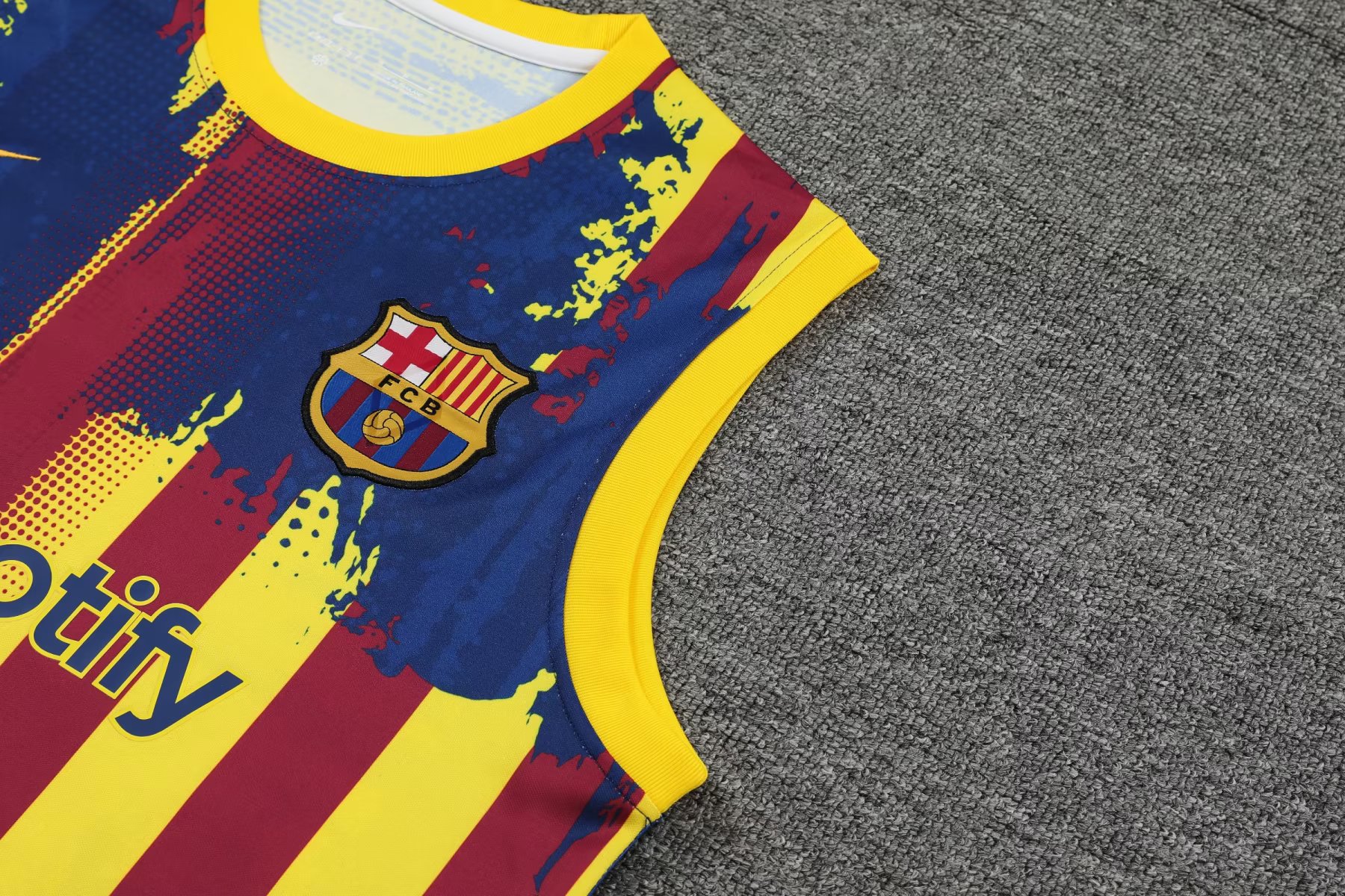 23-24 B.A.R.S.A Player Training Vest Set ( Vest + Shorts) - SOCCERDEALSHOP