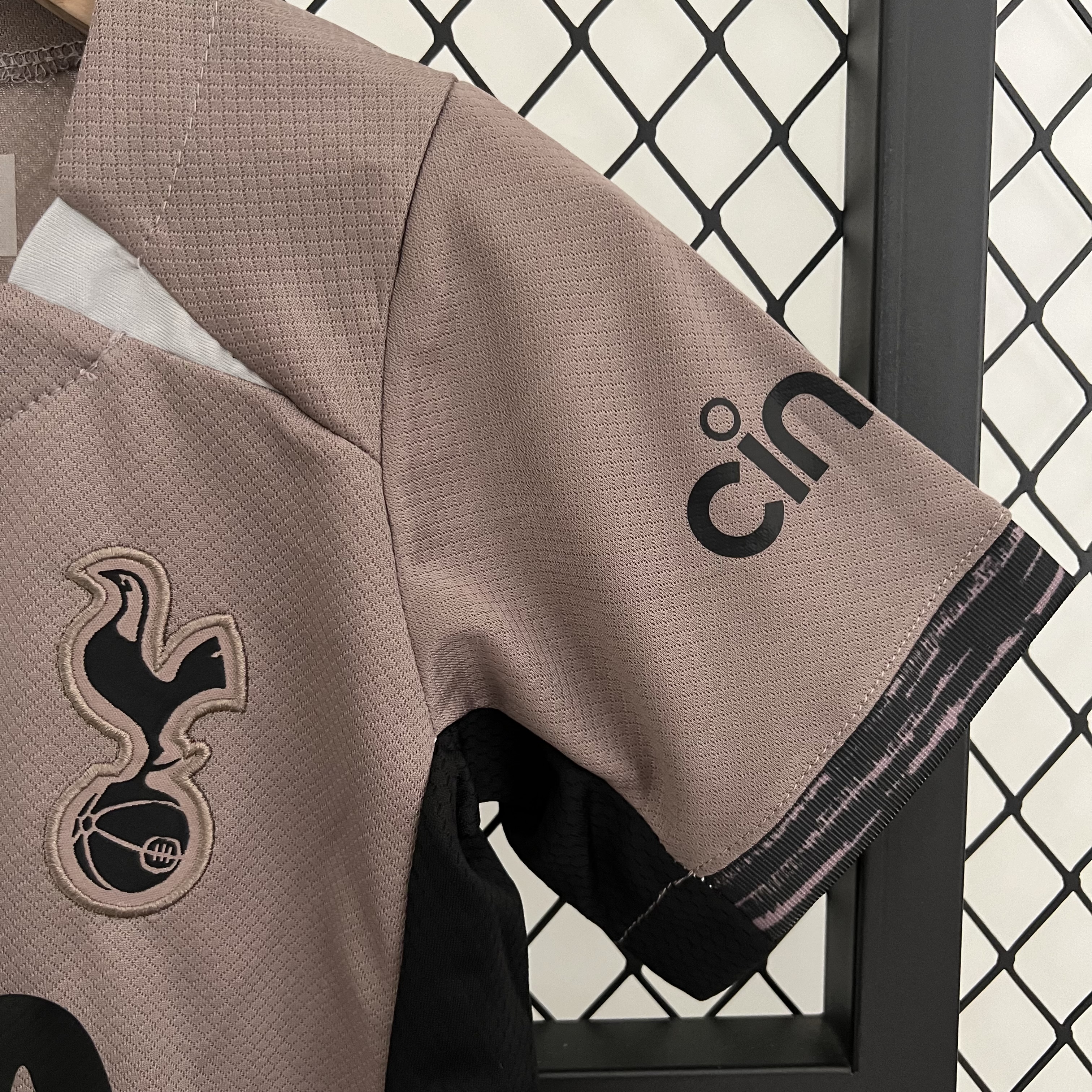 Tottenham Hotspur 23-24 Third Kids Kit - SOCCERDEALSHOP