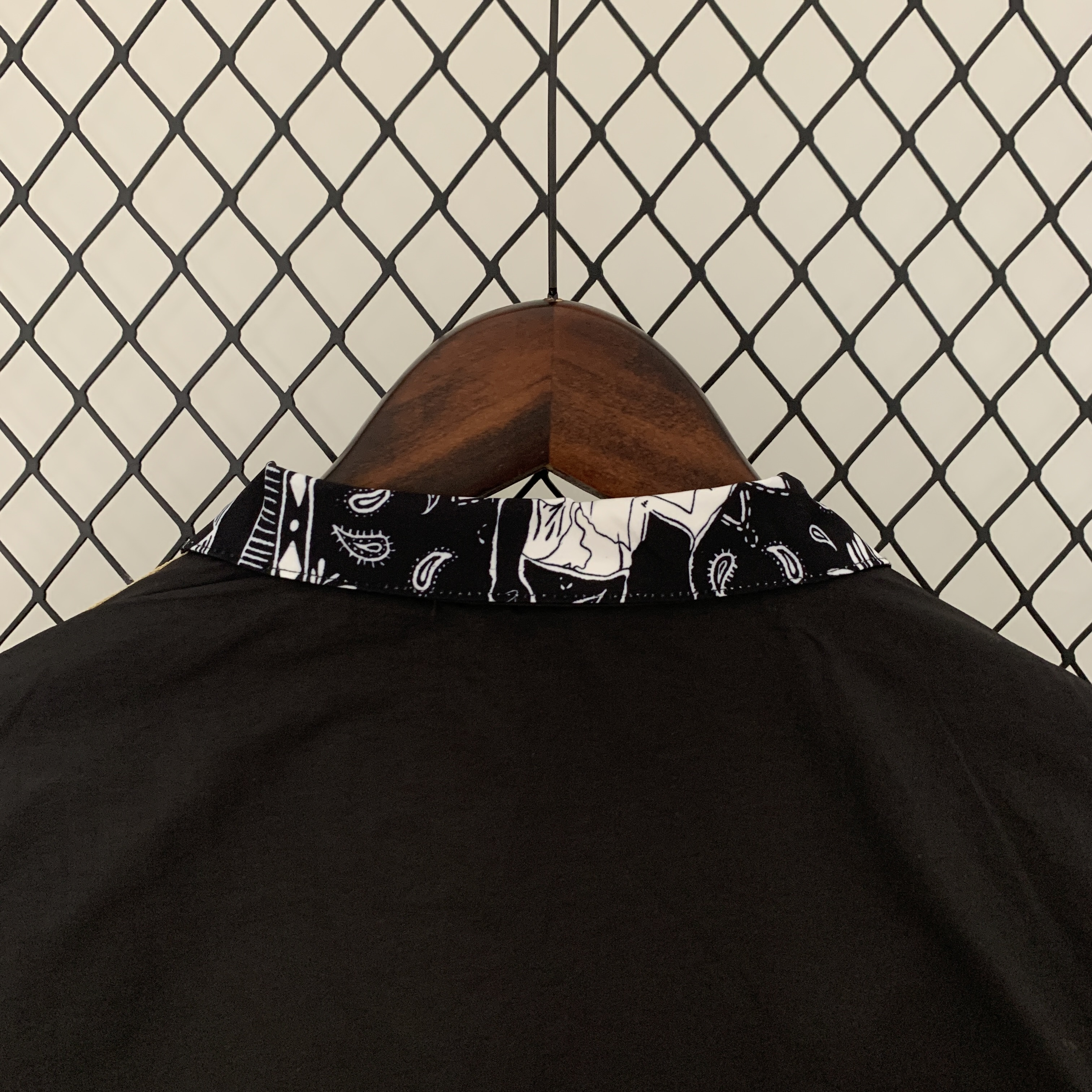 Arsenal x I-a-n.W-r-i-g-h-t Limited Edition 23-24 Player Reversible Windbreaker - SOCCERDEALSHOP