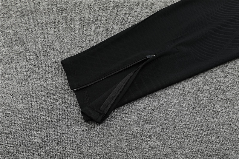 23-24 Liverpool Black Long Sleeve Training Set - SOCCERDEALSHOP