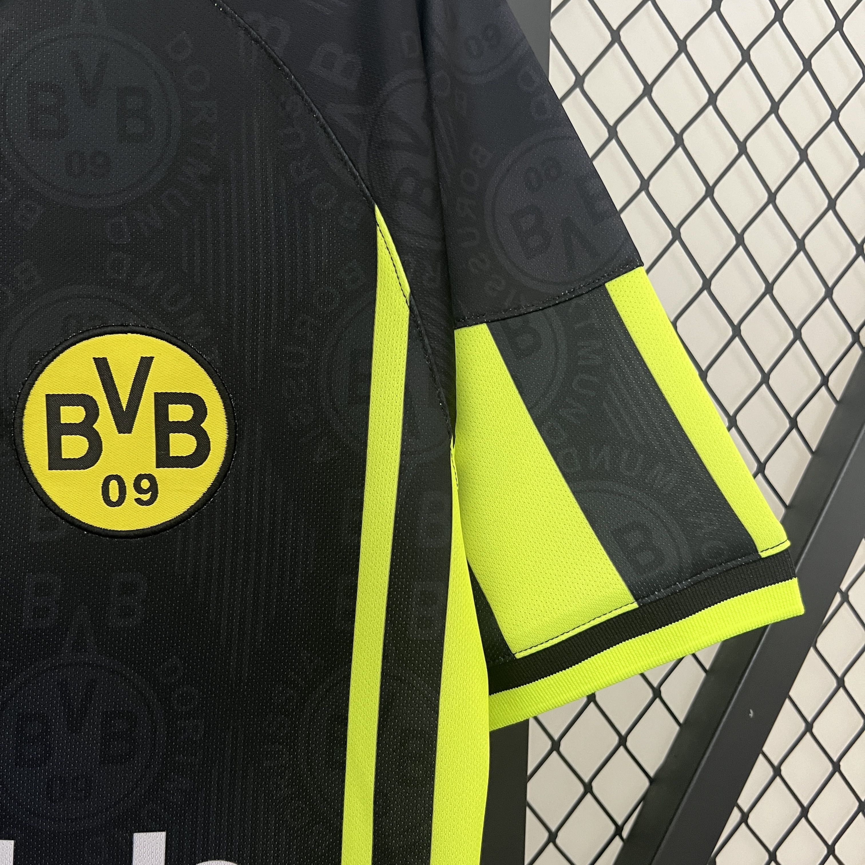Retro Dortmund 1996-97 Away Jersey - SOCCERDEALSHOP