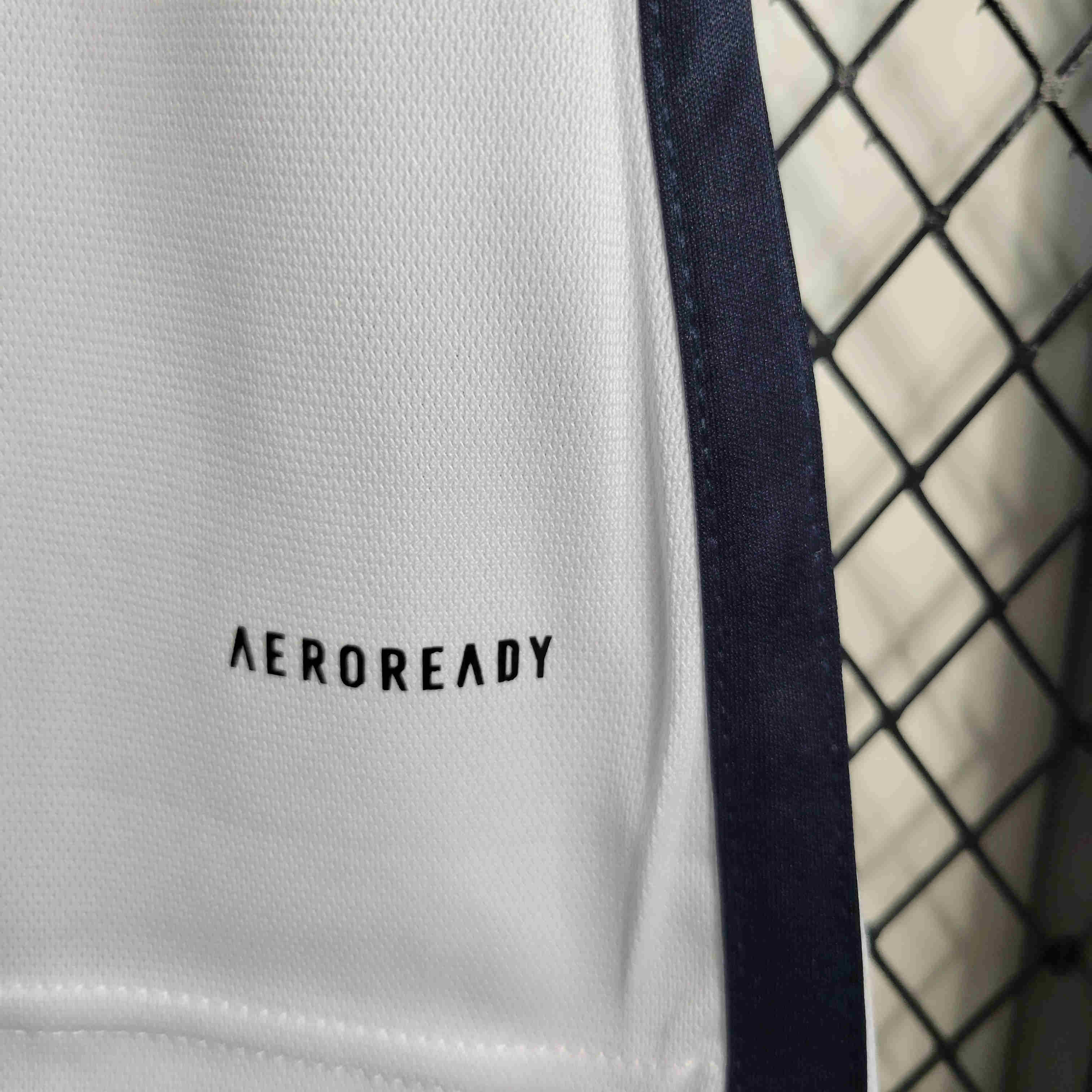 23-24 Real Madrid Home Jersey - Woman Version - SOCCERDEALSHOP