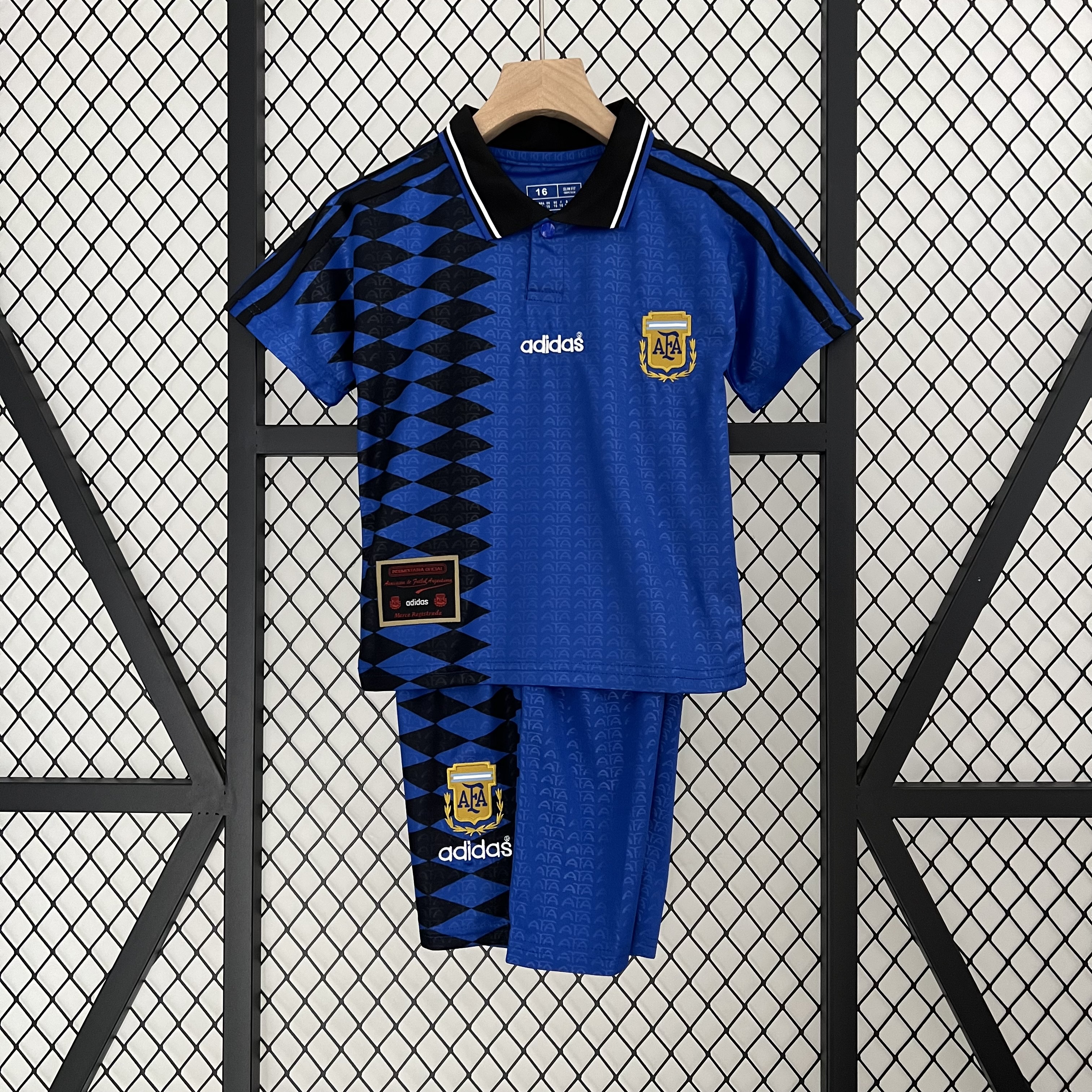 Retro Argentina 1994 Away Stadium Kids Kit - SOCCERDEALSHOP