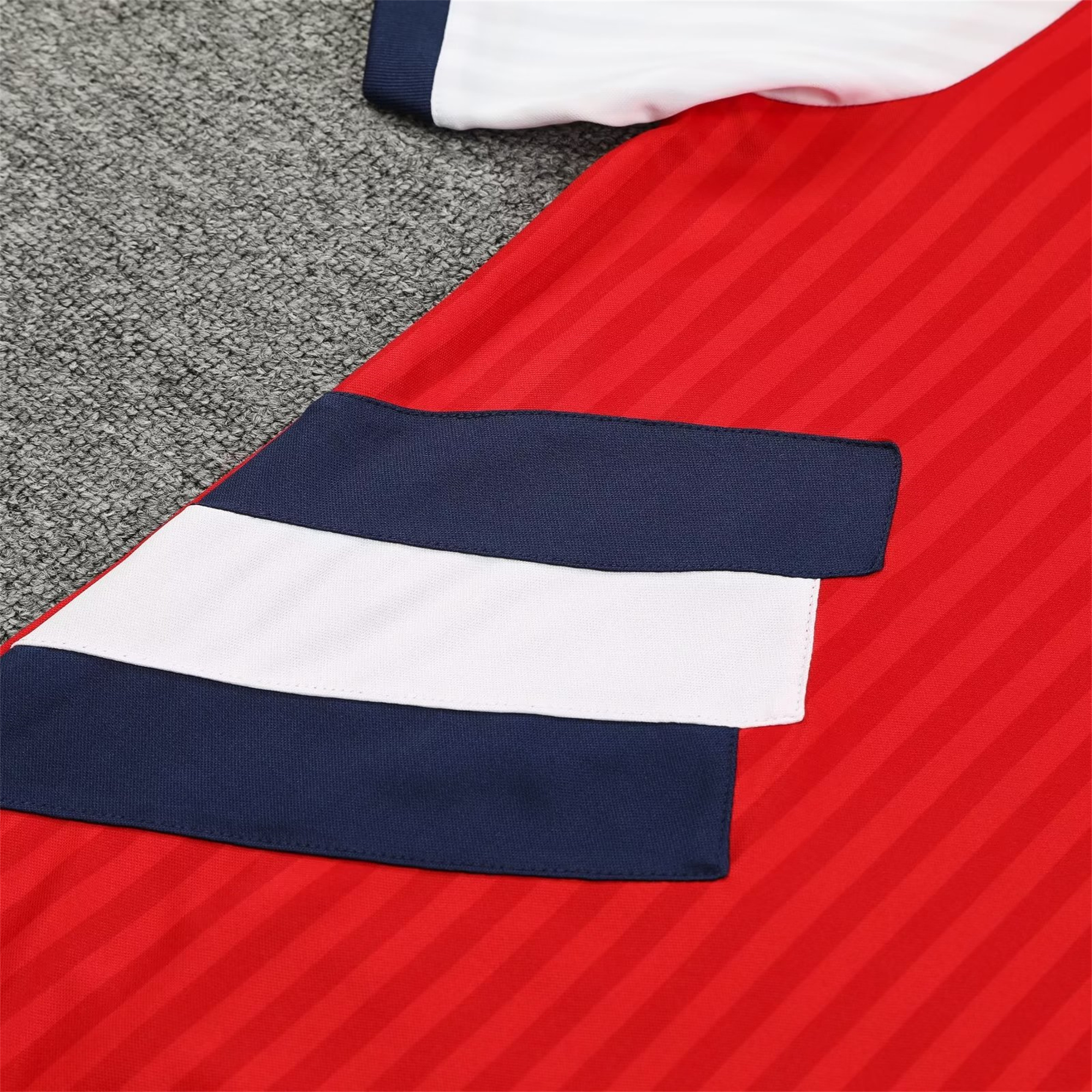 Arsenal 23-24 Short-Sleeve Training Set - Red - SOCCERDEALSHOP