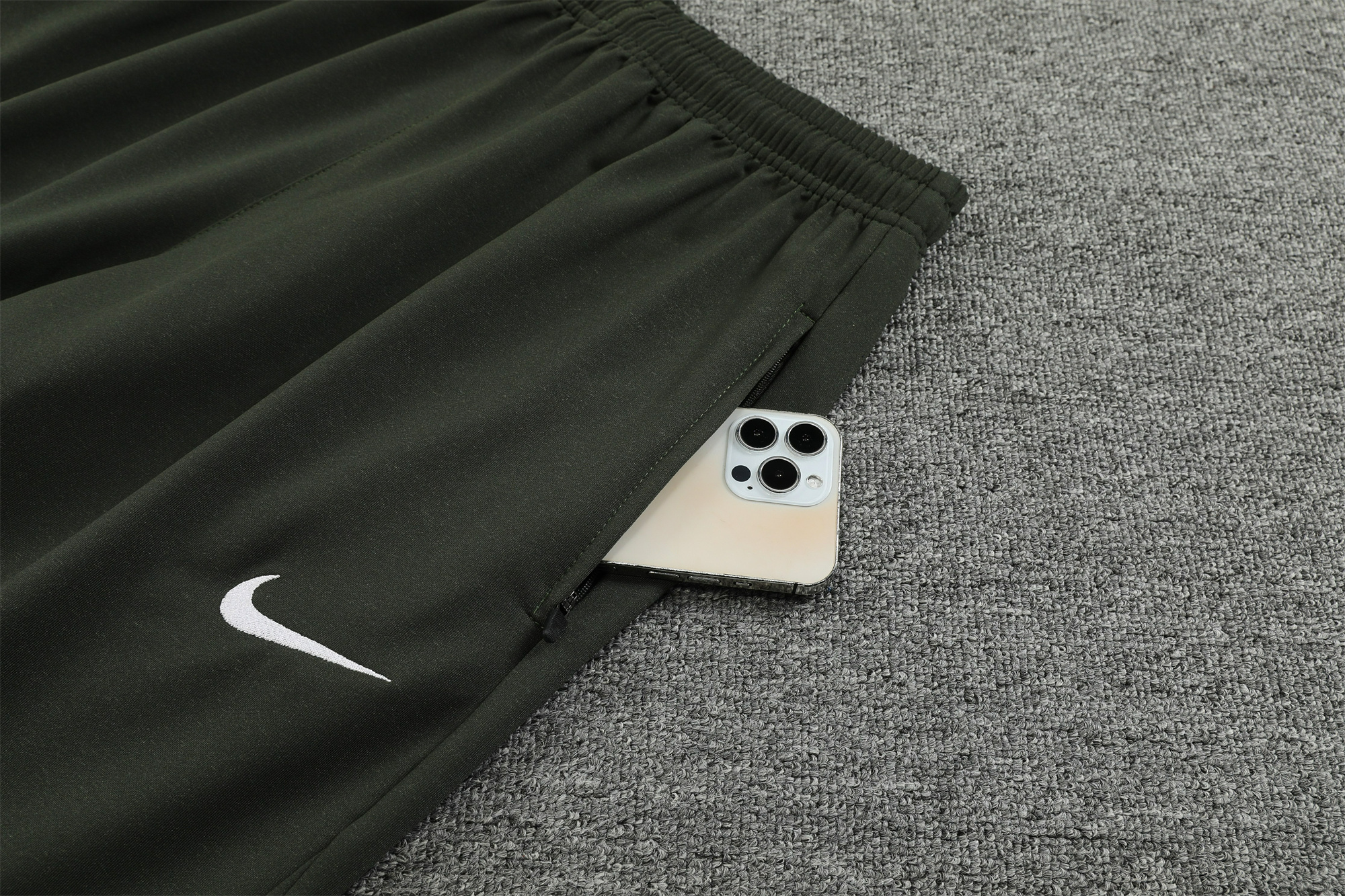 B.A.R.S.A 23-24 Men's Training Hoodie + Pants - SOCCERDEALSHOP