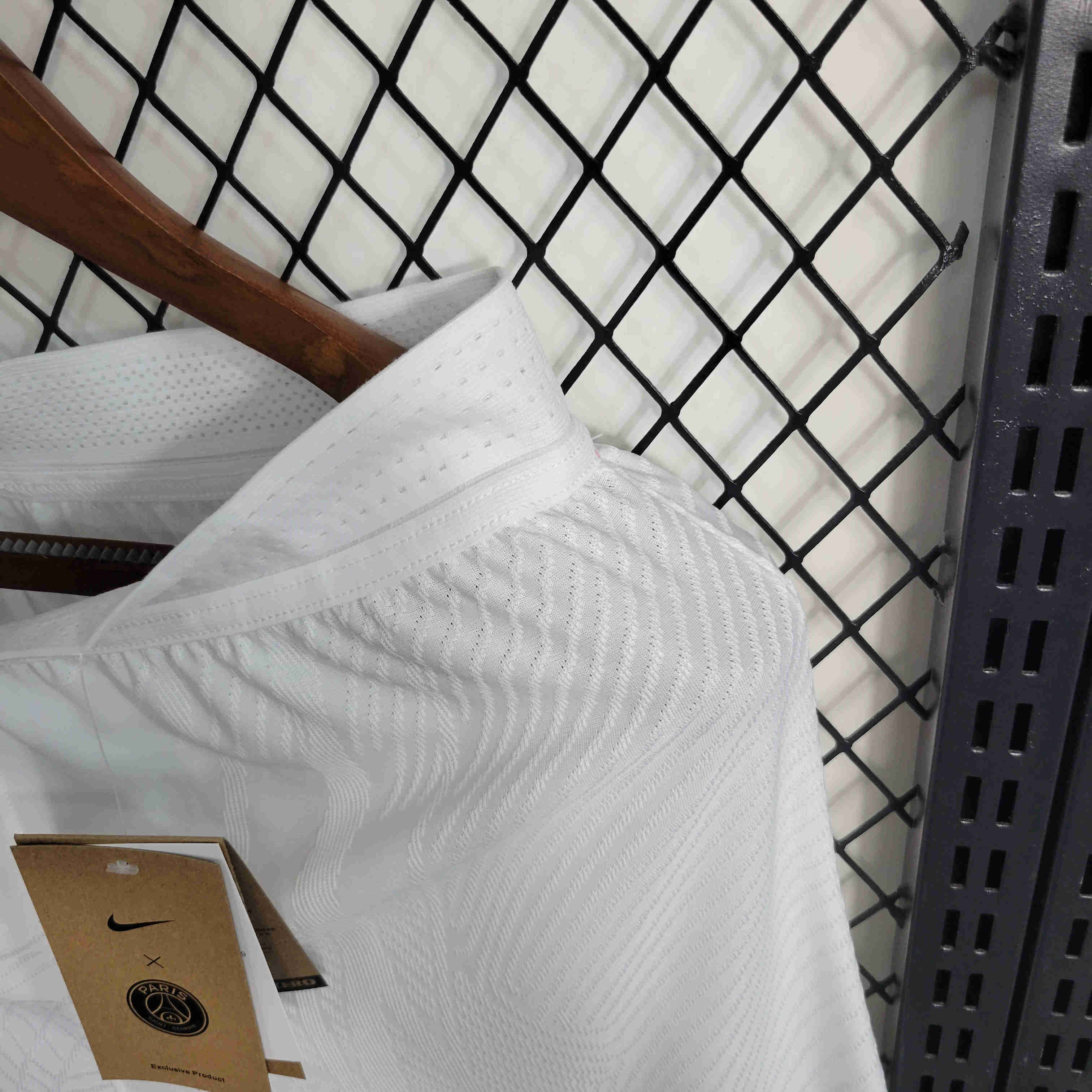 Paris Saint Germain PSG 23-24 White Shorts - Player Version - SOCCERDEALSHOP