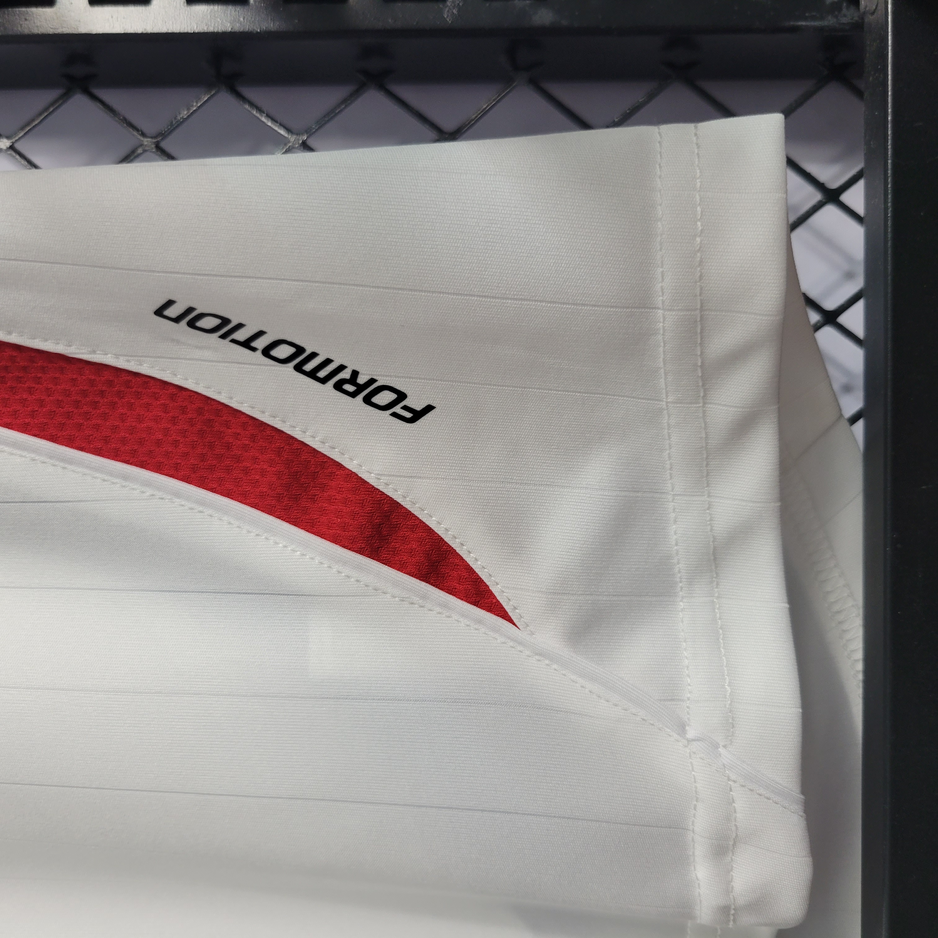 Retro France 2006 Away Stadium Jersey - SOCCERDEALSHOP