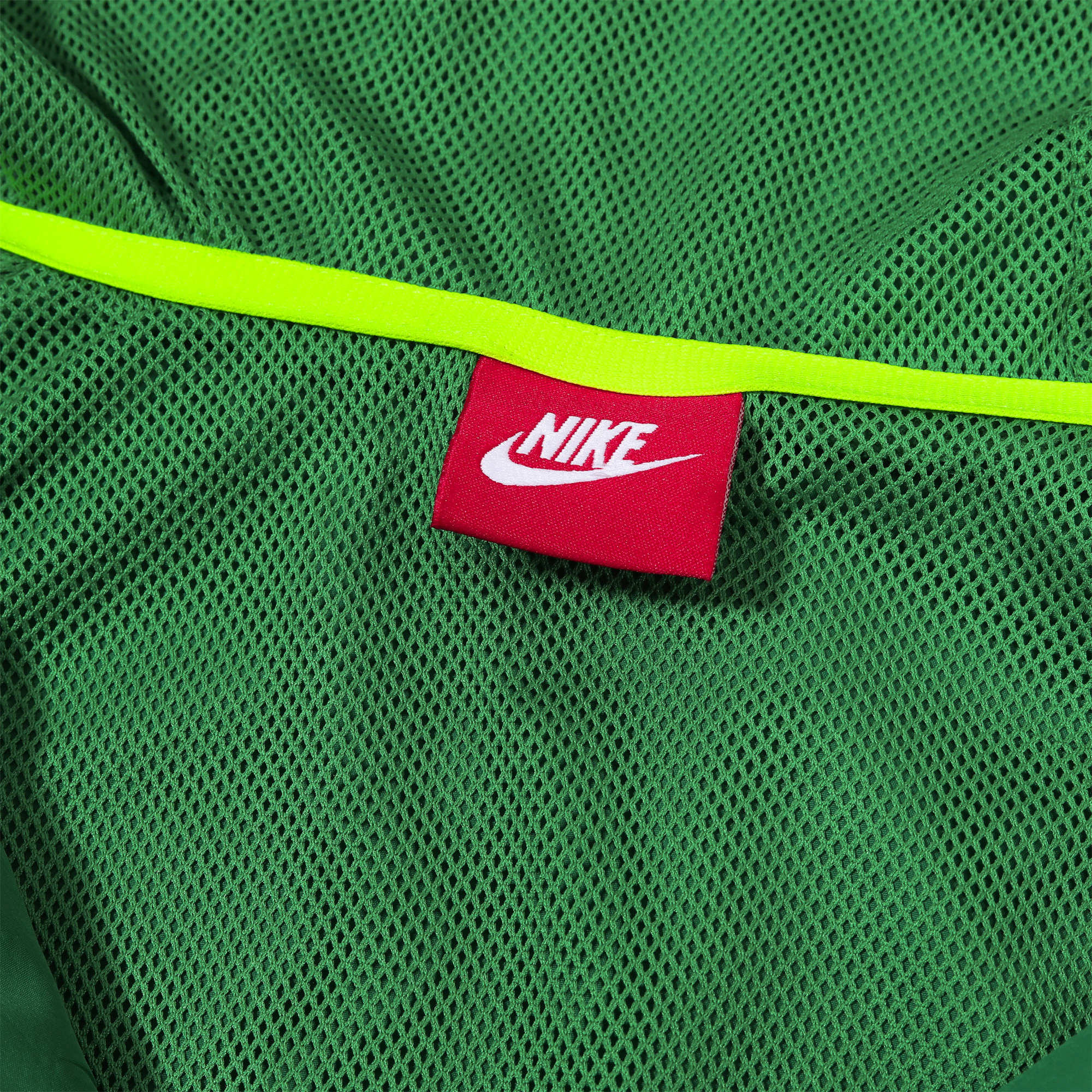 Portugal 2024 National Team Anthem Green Hooded Windbreaker - Player Version - SOCCERDEALSHOP