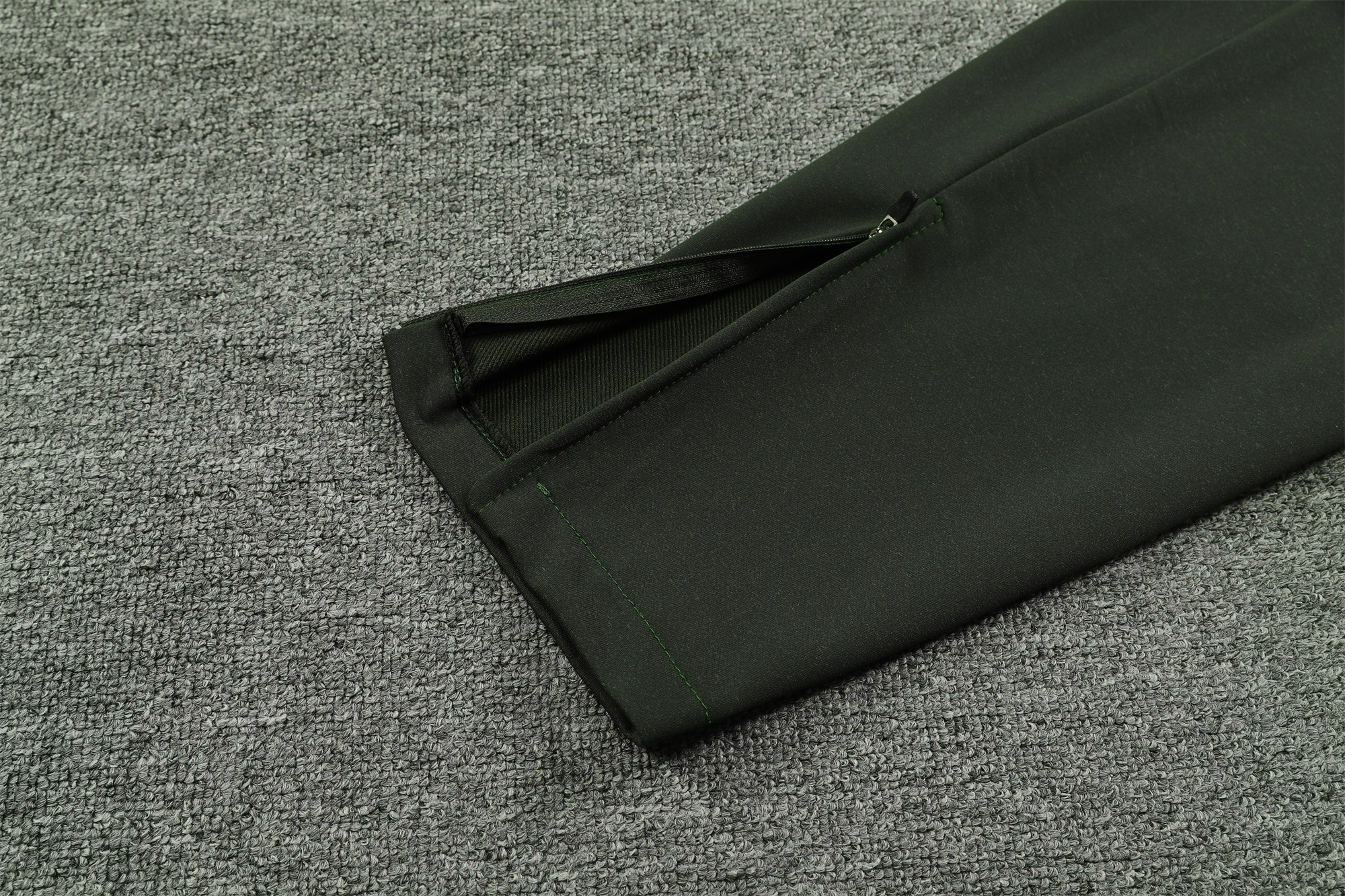 B.A.R.S.A 23-24 Men's Training Hoodie + Pants - Green - SOCCERDEALSHOP