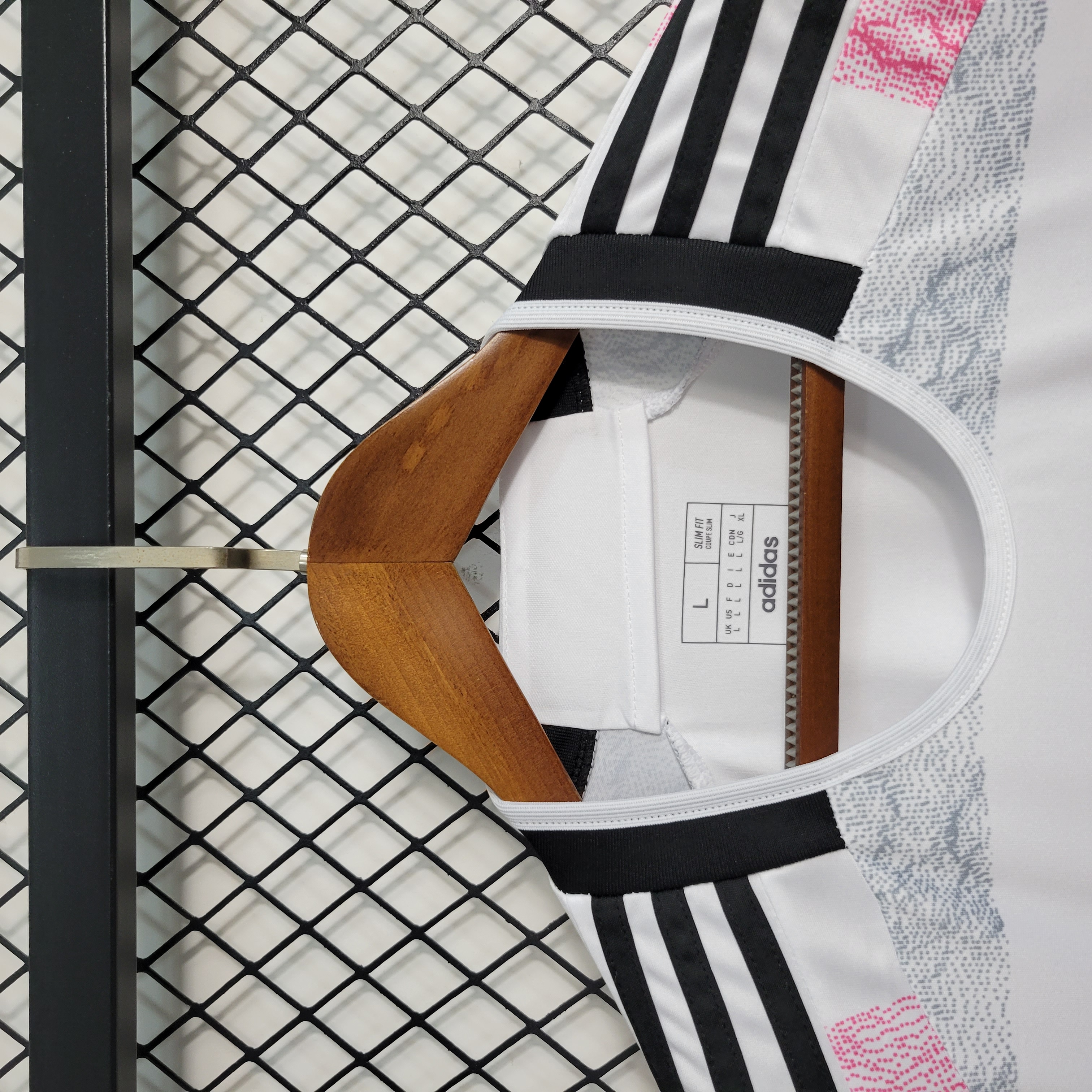 Juventus 23-24 Away Jersey - Fans Version - SOCCERDEALSHOP