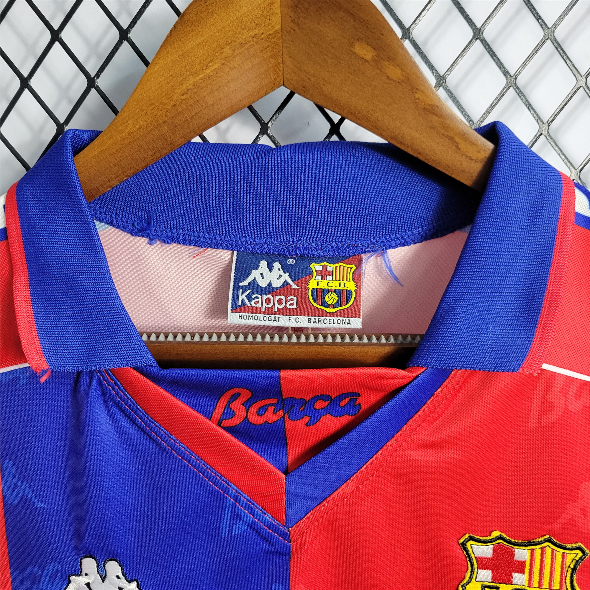 B.A.R.S.A Retro 92-95 Home Stadium Jersey - SOCCERDEALSHOP