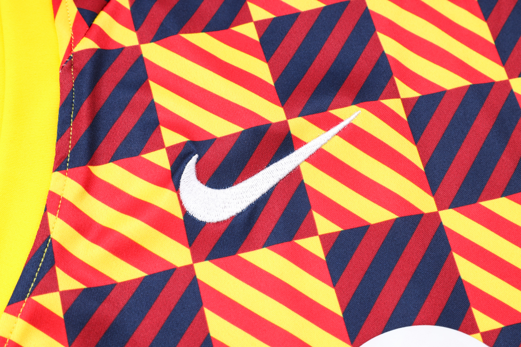 23-24 B.A.R.S.A Yellow Player Vest Training Set - SOCCERDEALSHOP