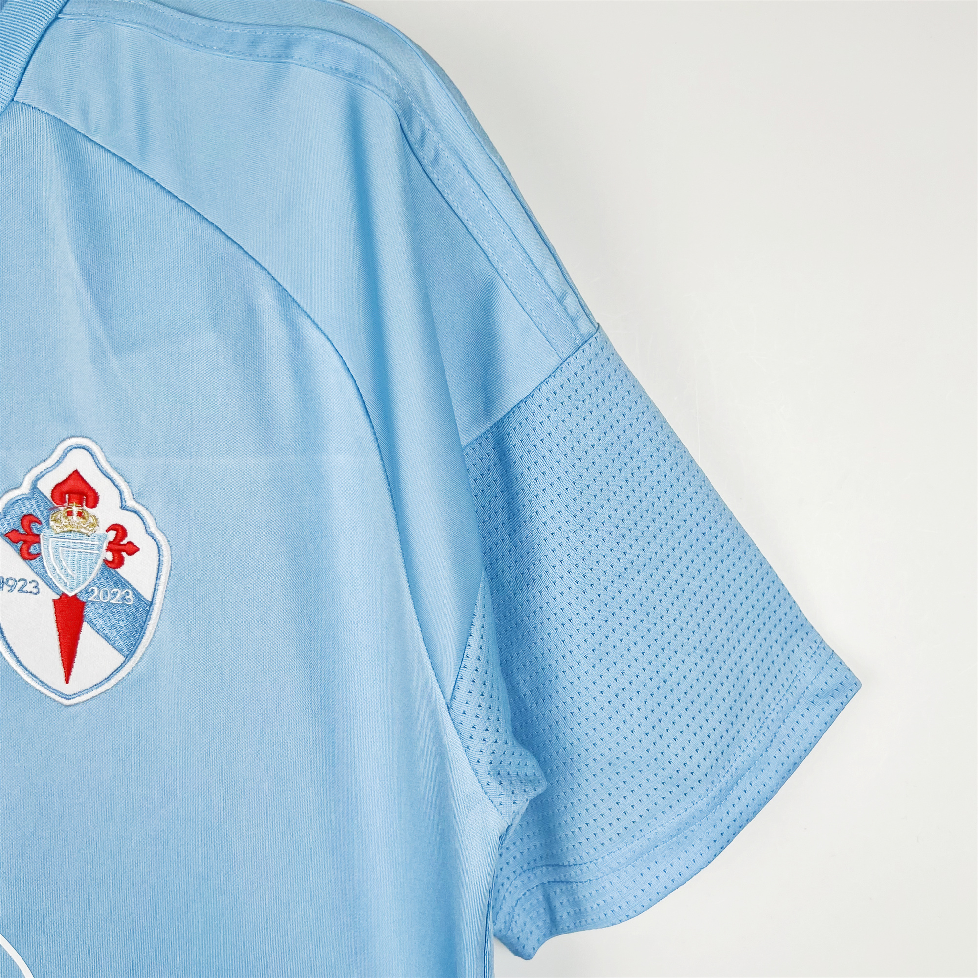 Celta Vigo 23-24 Home Stadium Jersey - Fans Version - SOCCERDEALSHOP