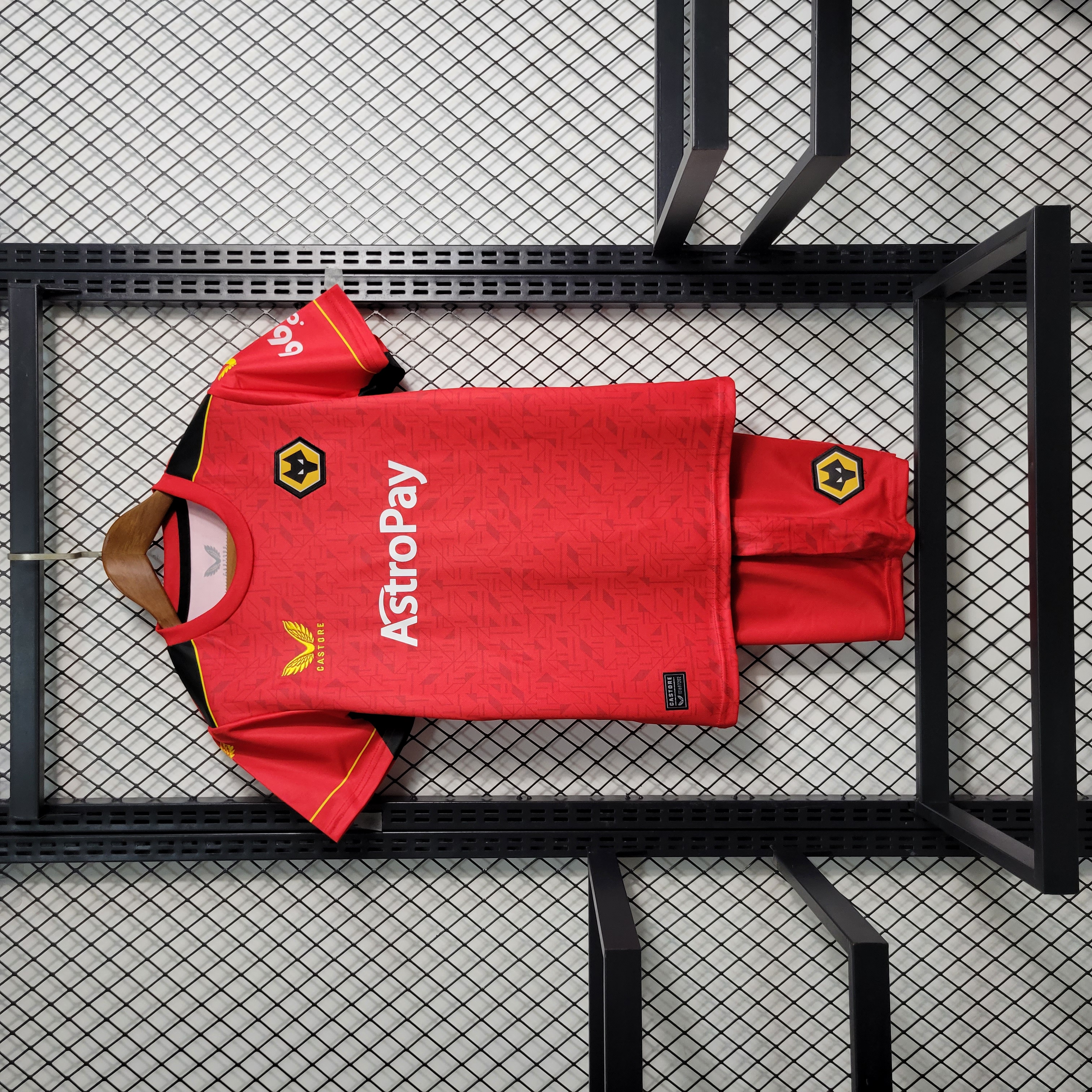 Wolverhampton Wanderers Wolves 23-24 Away Kids Kit - SOCCERDEALSHOP