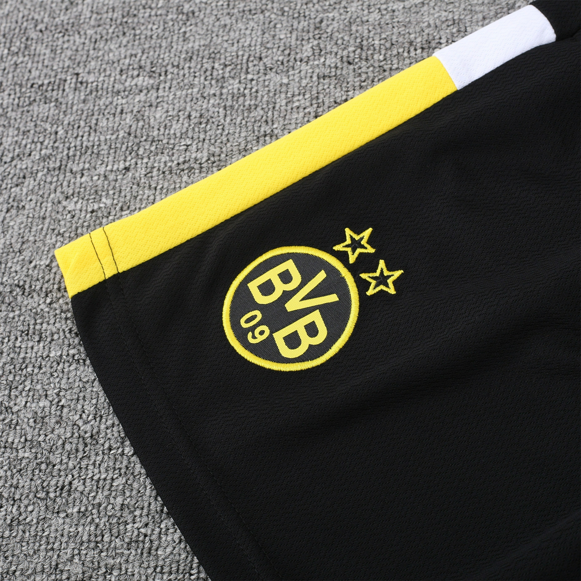 Dortmund 23-24 Short-Sleeve Training Set - Yellow - SOCCERDEALSHOP