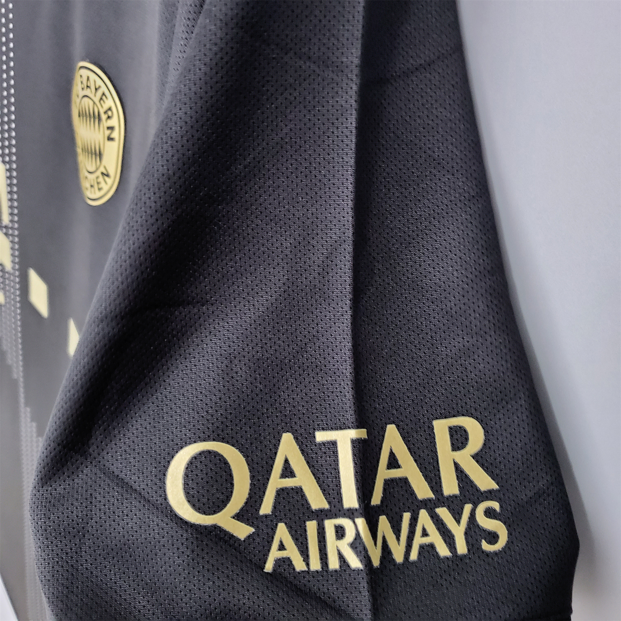 Retro Bayern Munich 21-22 Away Stadium Jersey - SOCCERDEALSHOP