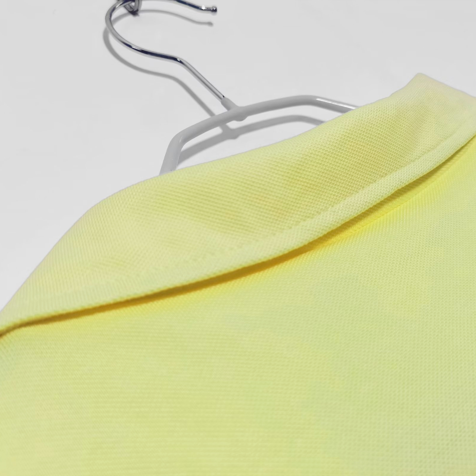 Retro Wales 1976 Away Stadium Jersey - SOCCERDEALSHOP