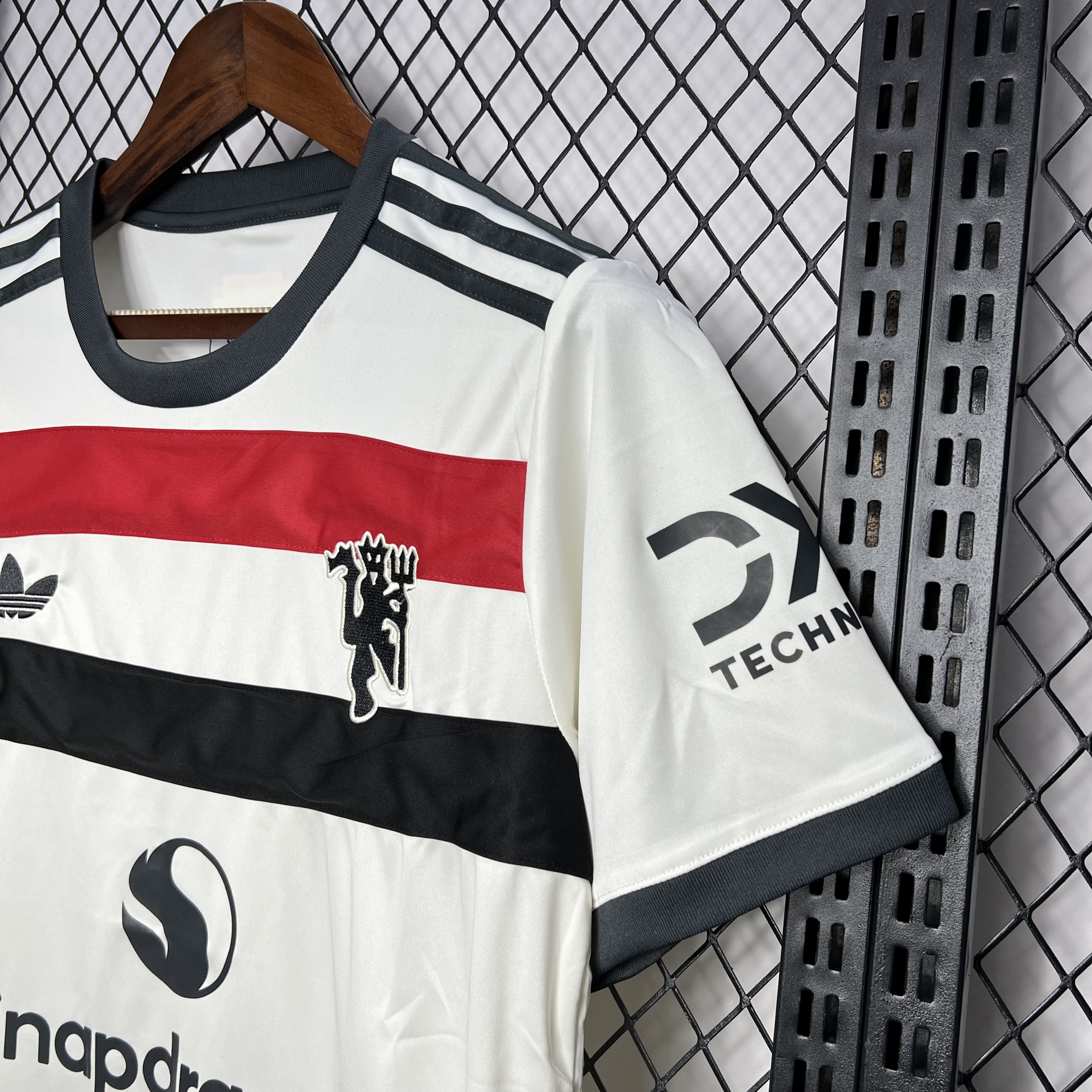 Manchester United 24-25 Third Jersey - Fans Version - SOCCERDEALSHOP