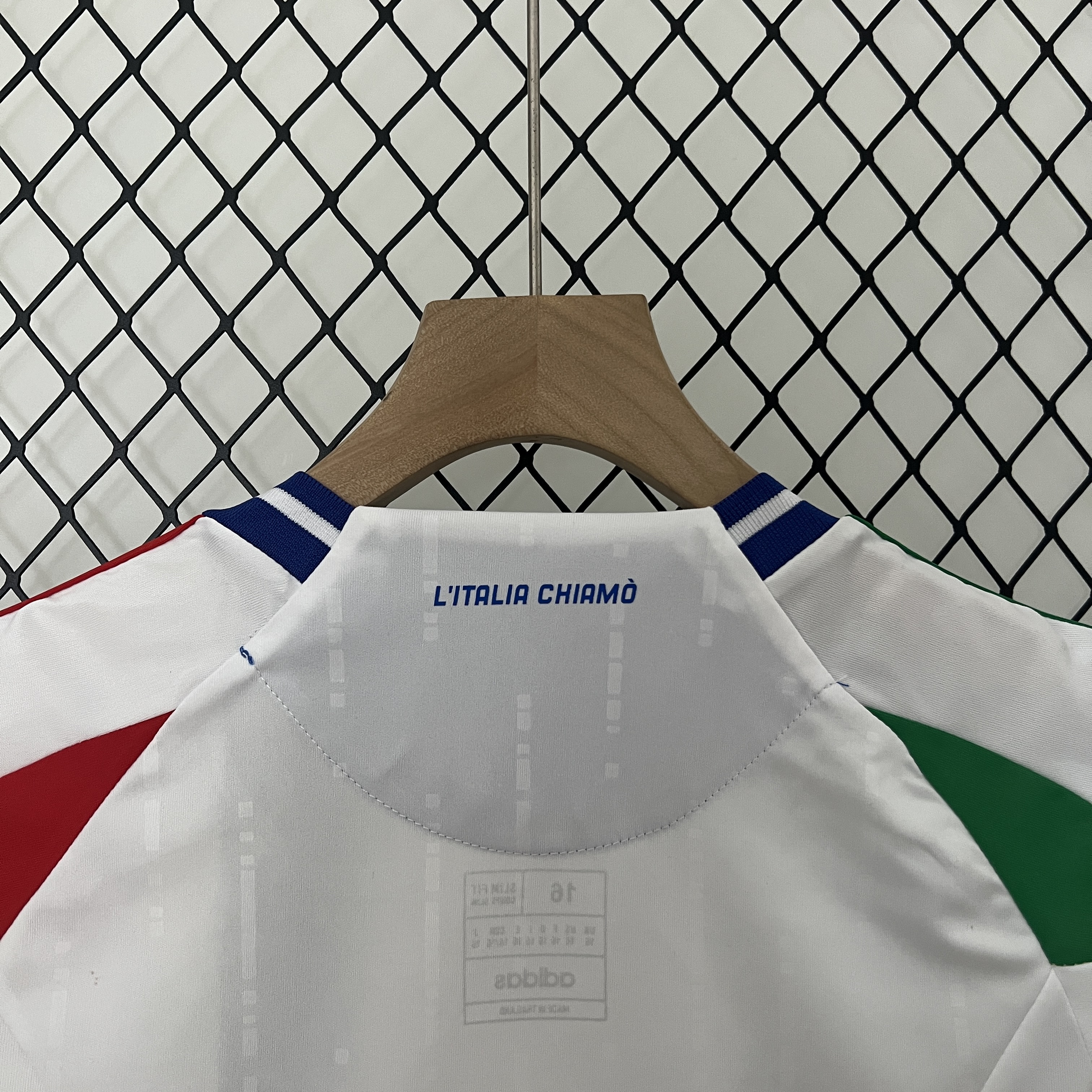 Italy 2024 Away Stadium Kids Kit - SOCCERDEALSHOP