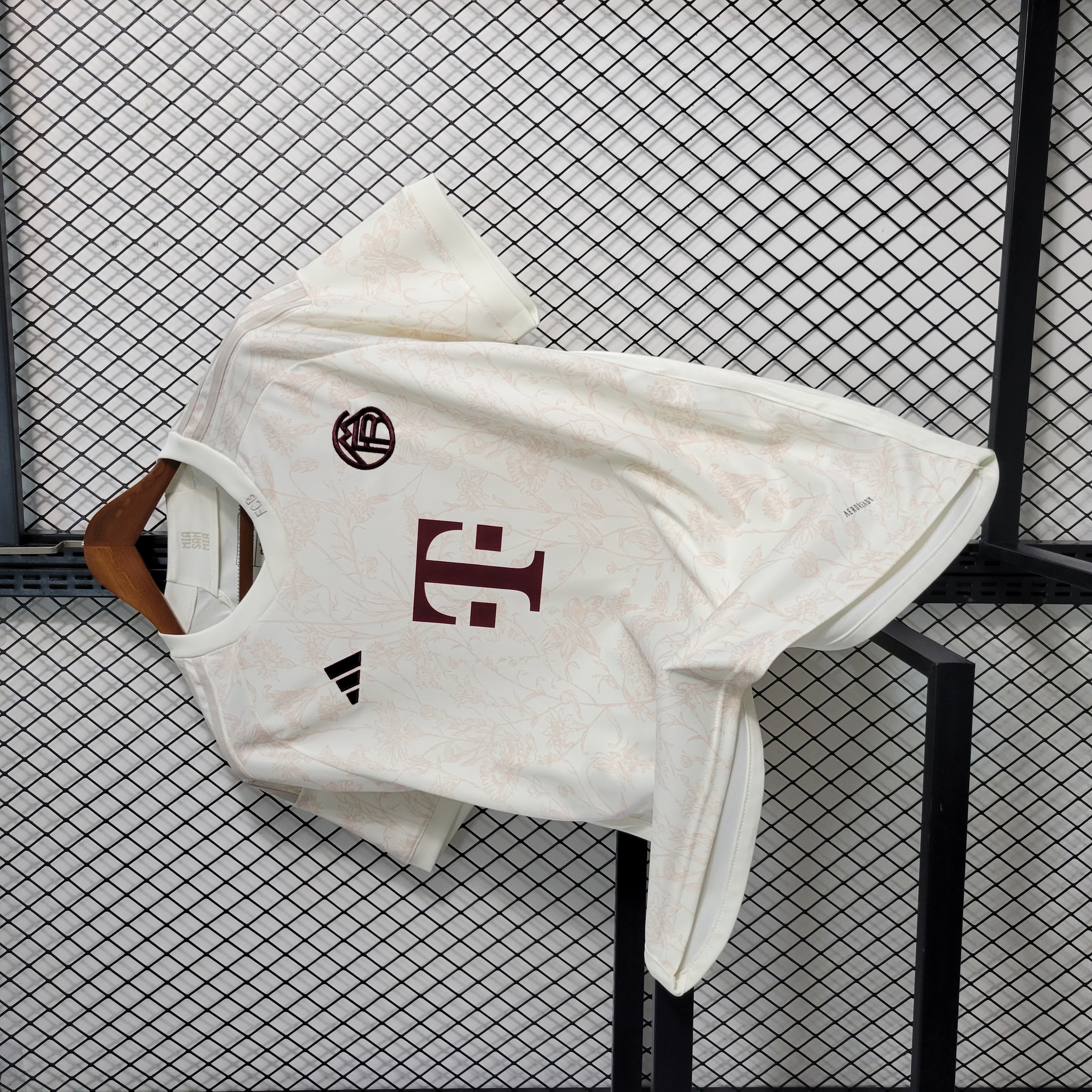 Bayern Munich 23-24 Third Jersey - Fans Version - SOCCERDEALSHOP