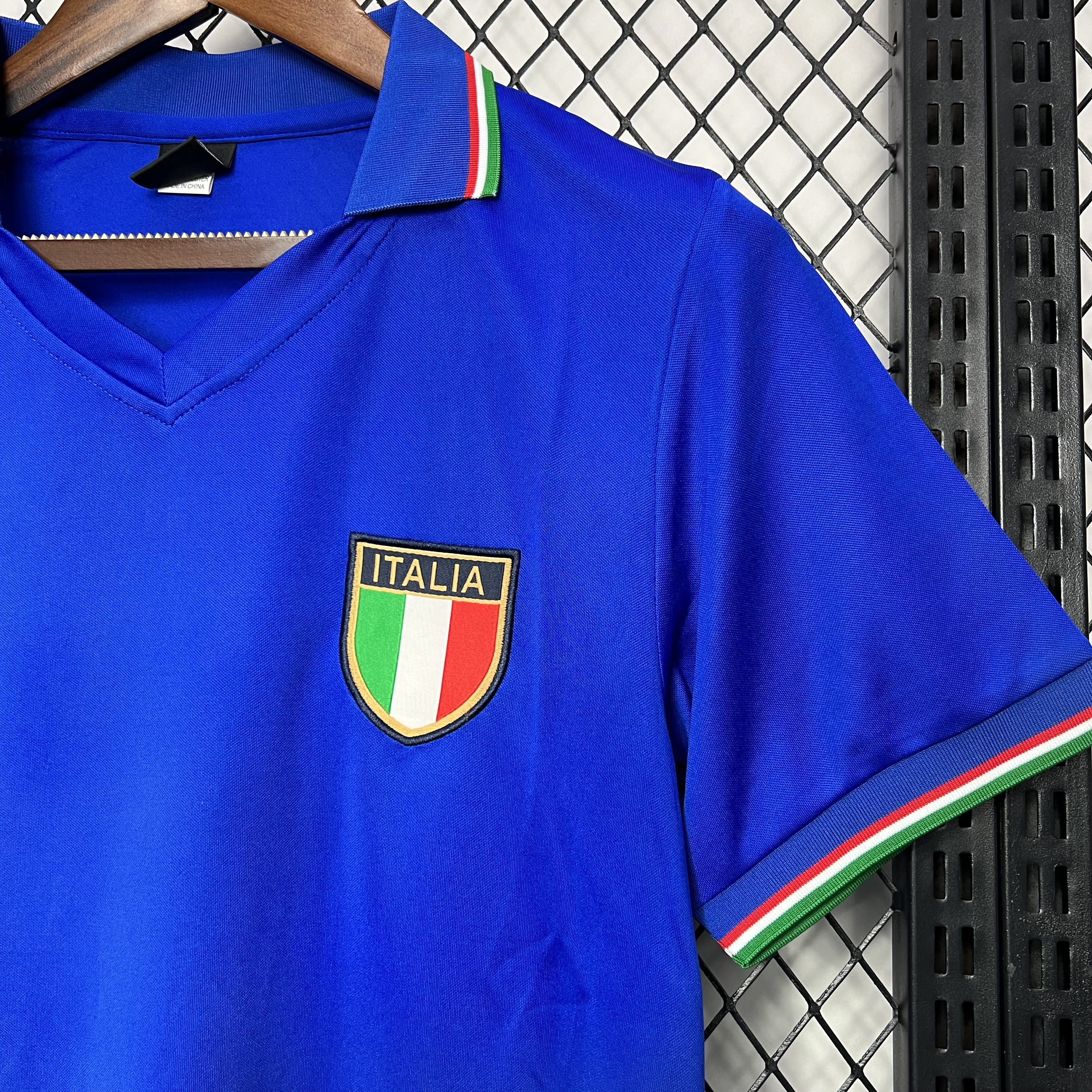 Retro Italy 1982 Home Stadium Jersey - SOCCERDEALSHOP