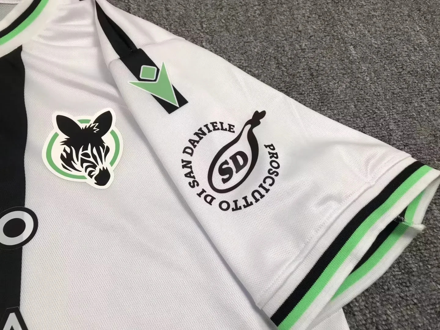 Udinese 23-24 Home Stadium Jersey - Fans Version - SOCCERDEALSHOP