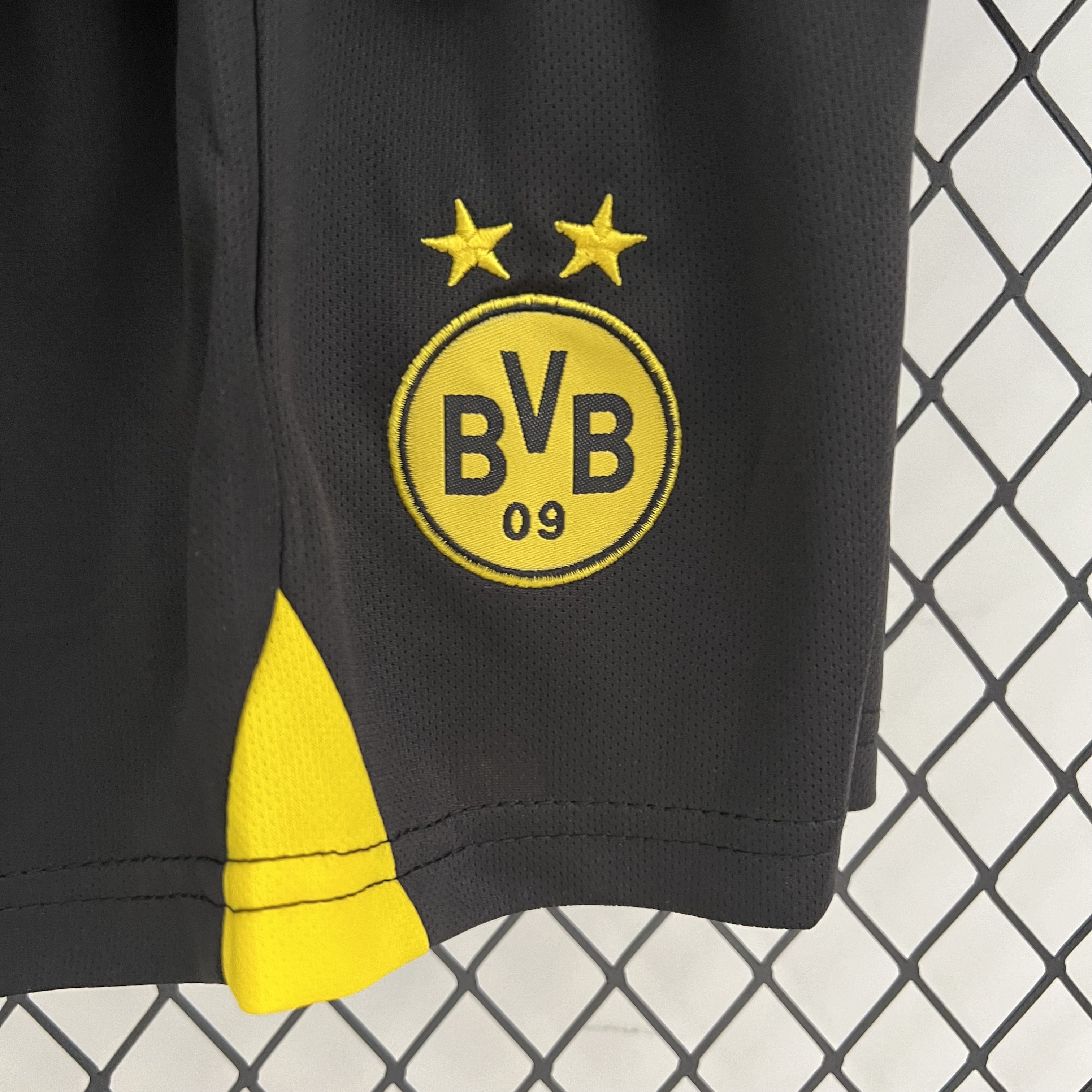 Dortmund 23-24 Away Kids Kit - SOCCERDEALSHOP