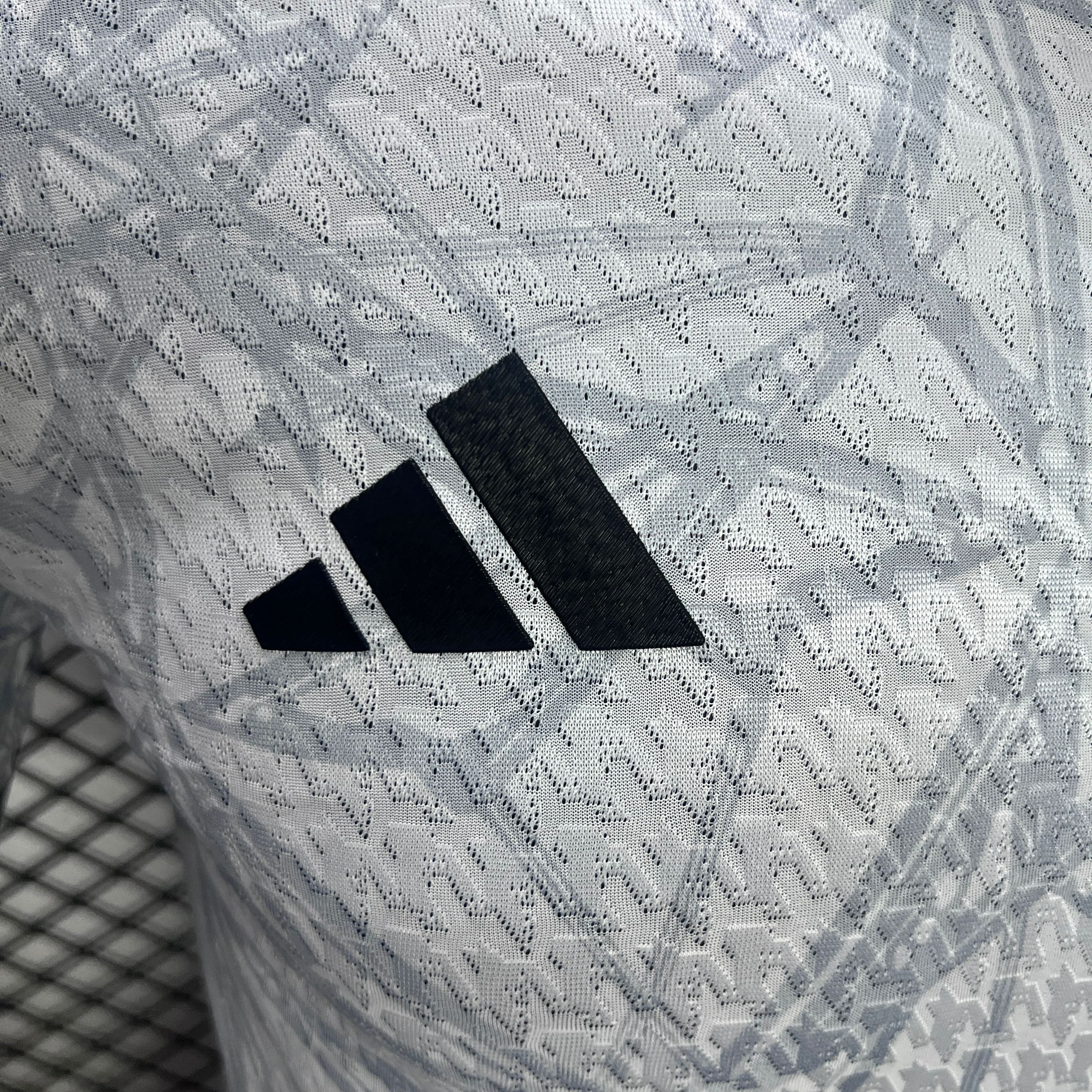 Real Madrid 24-25 Pre-Match Jersey - Player Version - SOCCERDEALSHOP