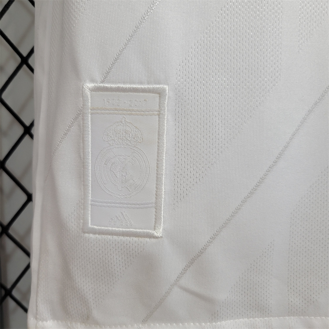 Retro Real Madrid 17-18 Home Jersey - with Champions League Final Final - SOCCERDEALSHOP